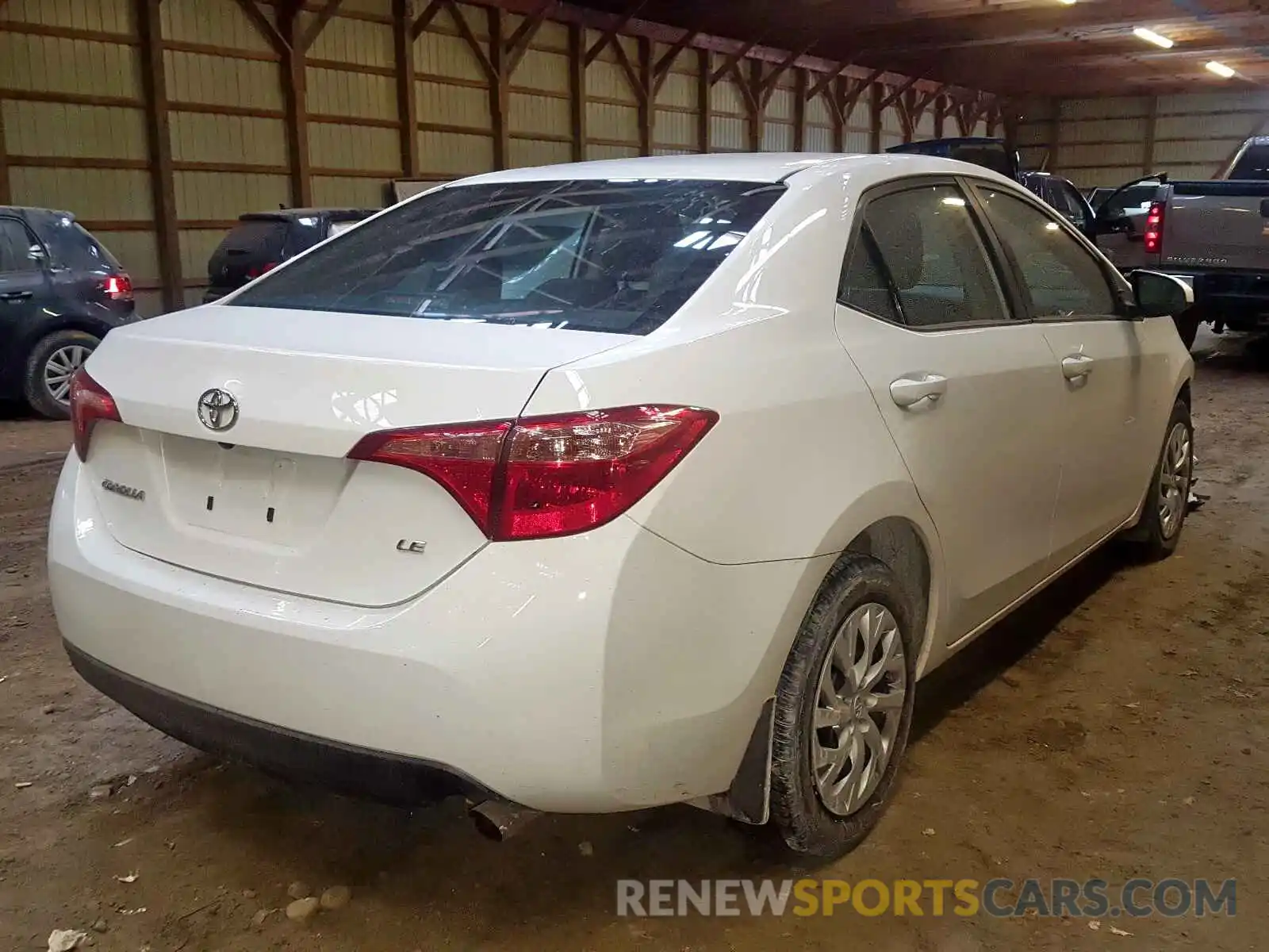 4 Photograph of a damaged car 2T1BURHE9KC230095 TOYOTA COROLLA 2019