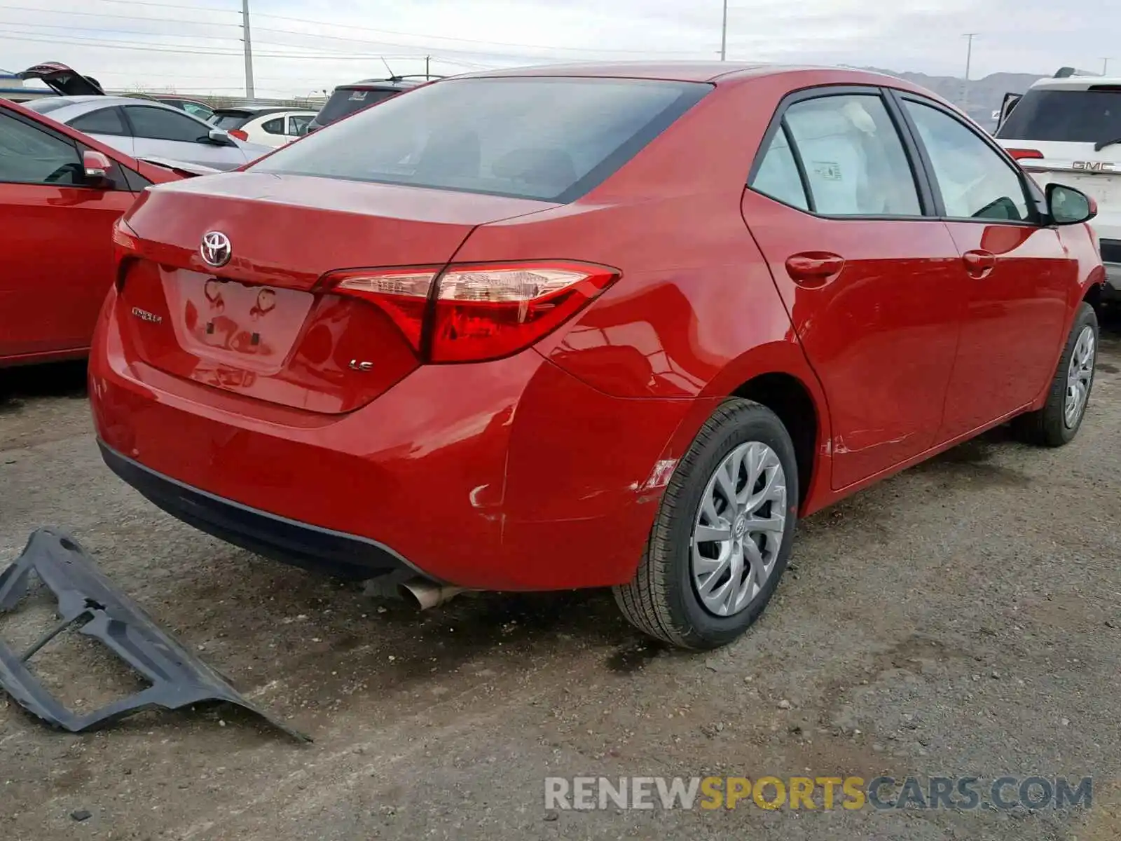 4 Photograph of a damaged car 2T1BURHE9KC230212 TOYOTA COROLLA 2019