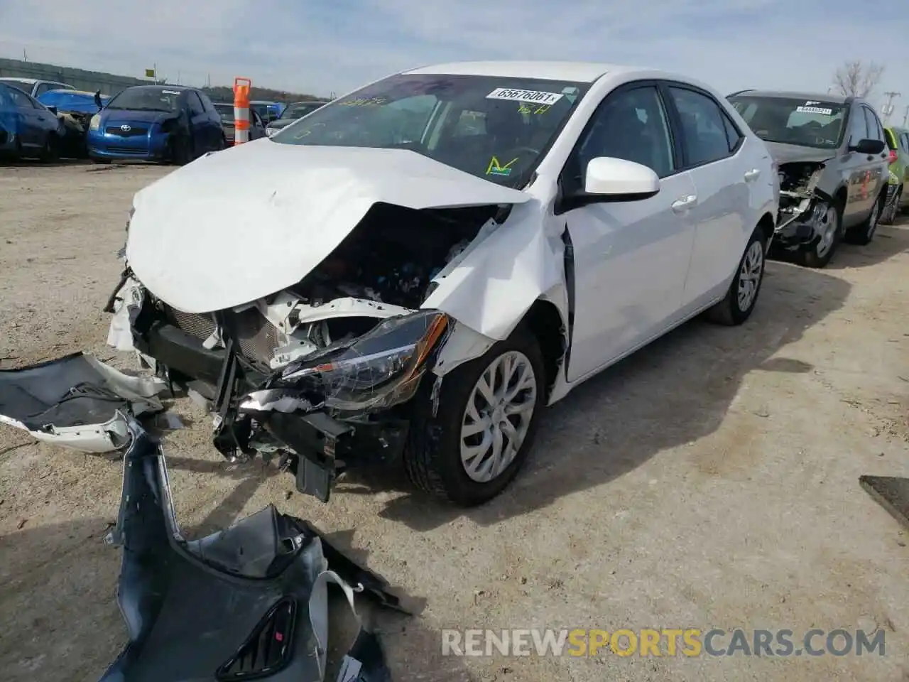 2 Photograph of a damaged car 2T1BURHE9KC231179 TOYOTA COROLLA 2019