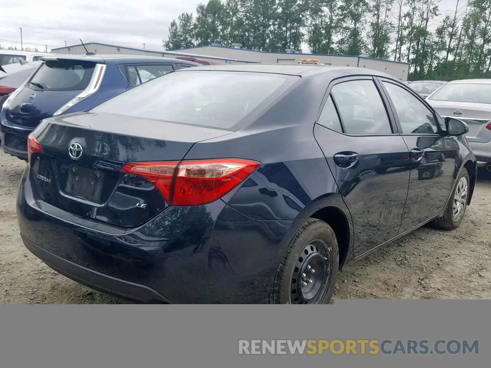 4 Photograph of a damaged car 2T1BURHE9KC231716 TOYOTA COROLLA 2019