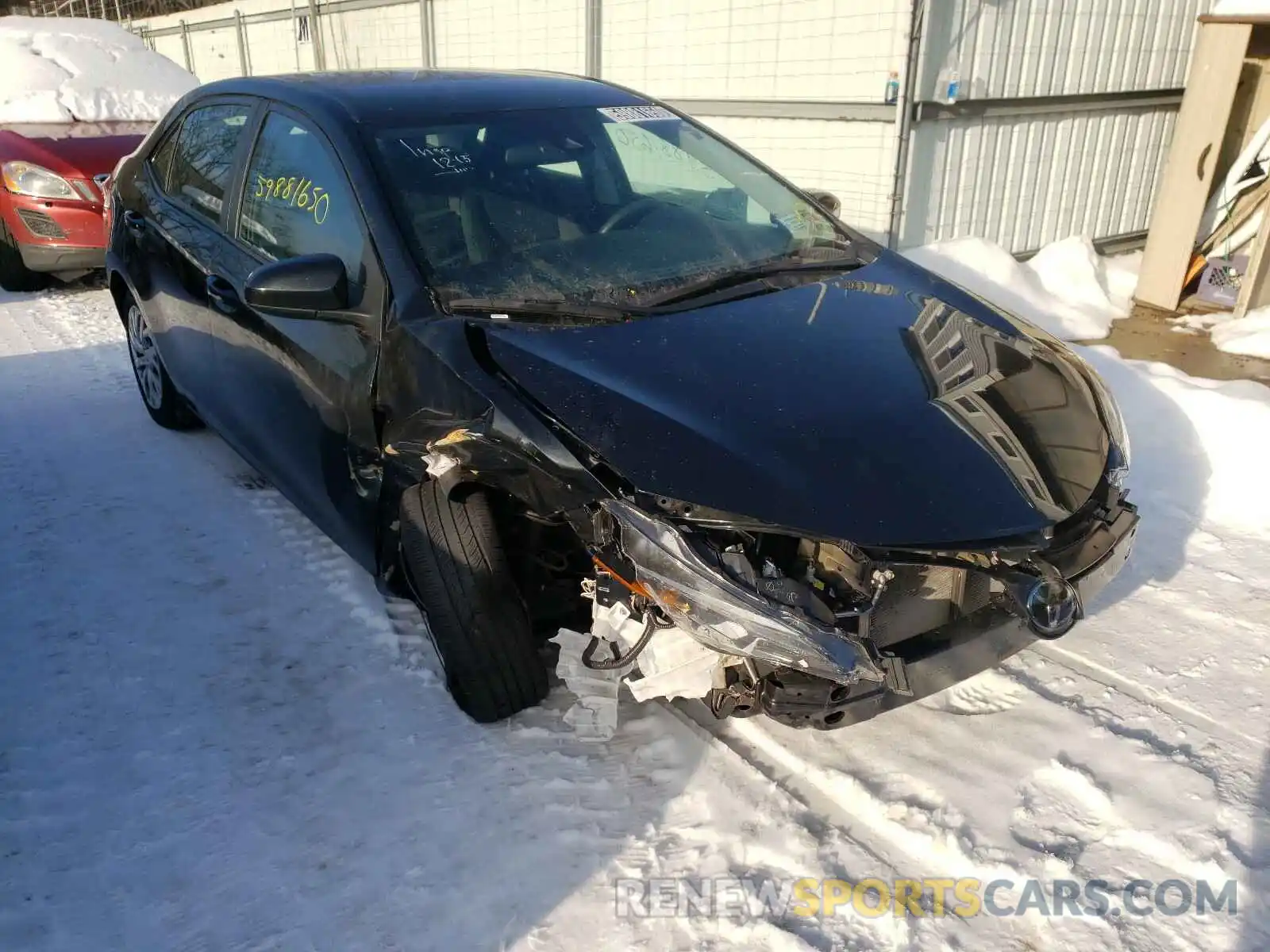 1 Photograph of a damaged car 2T1BURHE9KC233546 TOYOTA COROLLA 2019