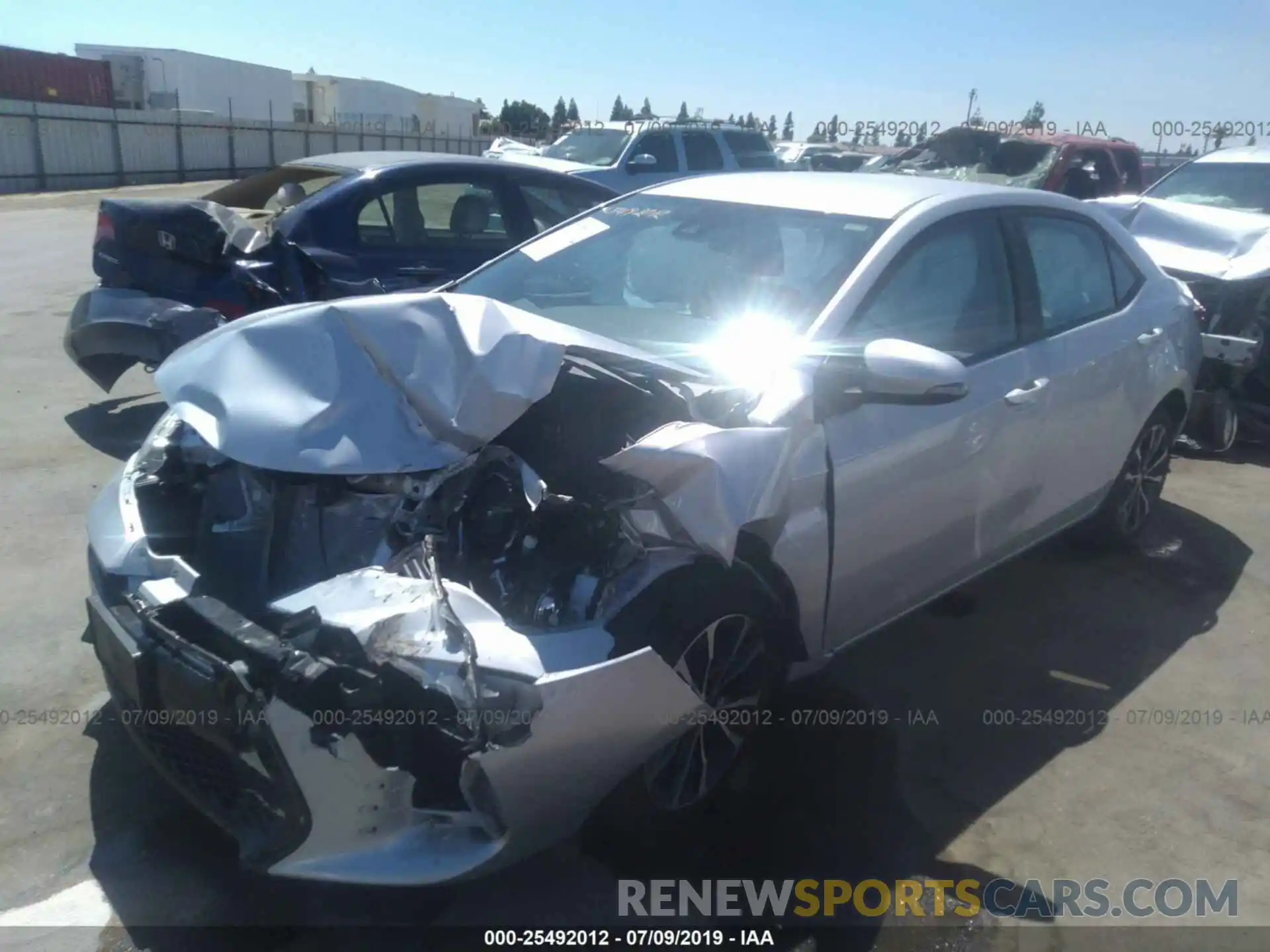 2 Photograph of a damaged car 2T1BURHE9KC233580 TOYOTA COROLLA 2019