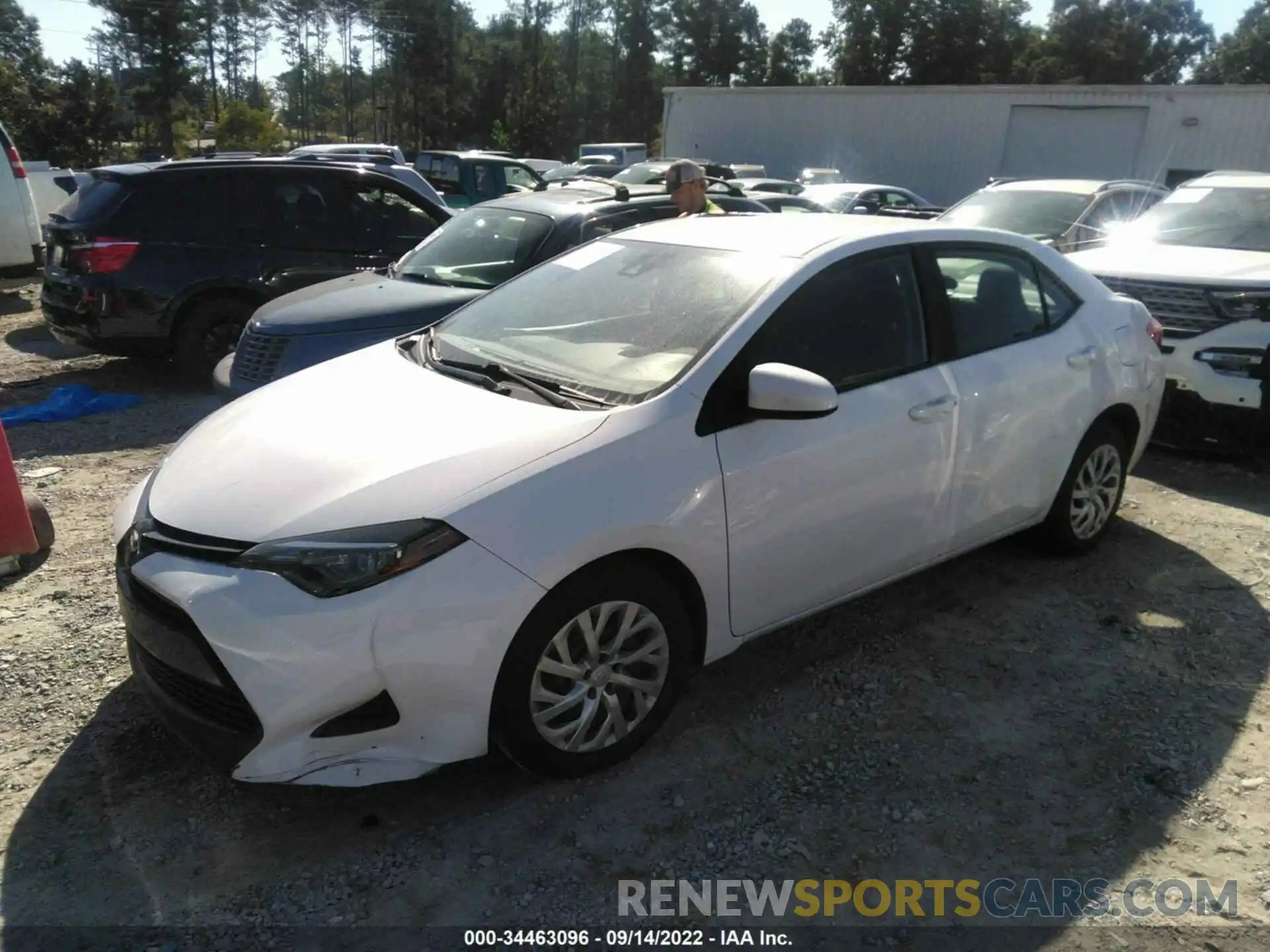 2 Photograph of a damaged car 2T1BURHE9KC233692 TOYOTA COROLLA 2019