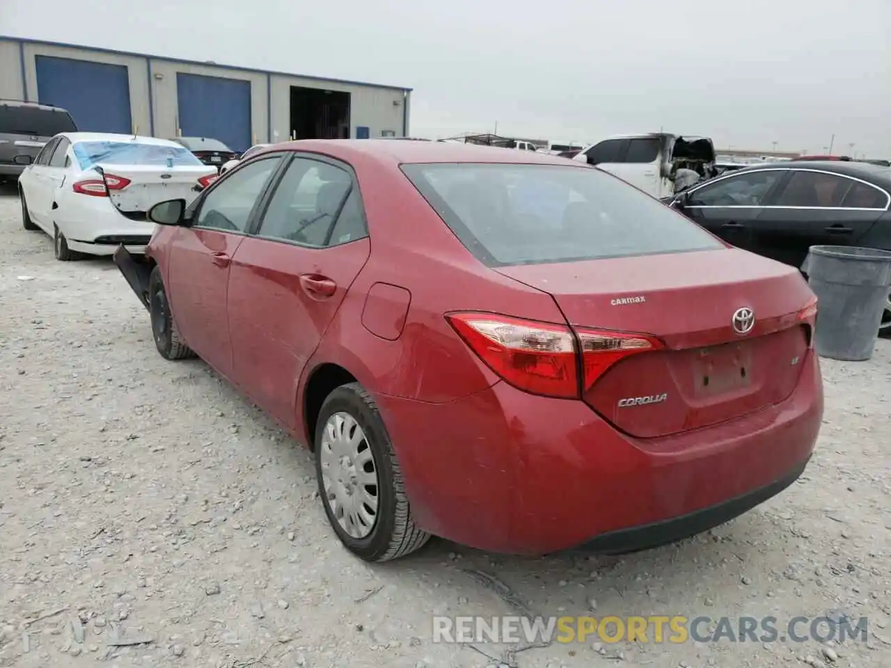 3 Photograph of a damaged car 2T1BURHE9KC233790 TOYOTA COROLLA 2019