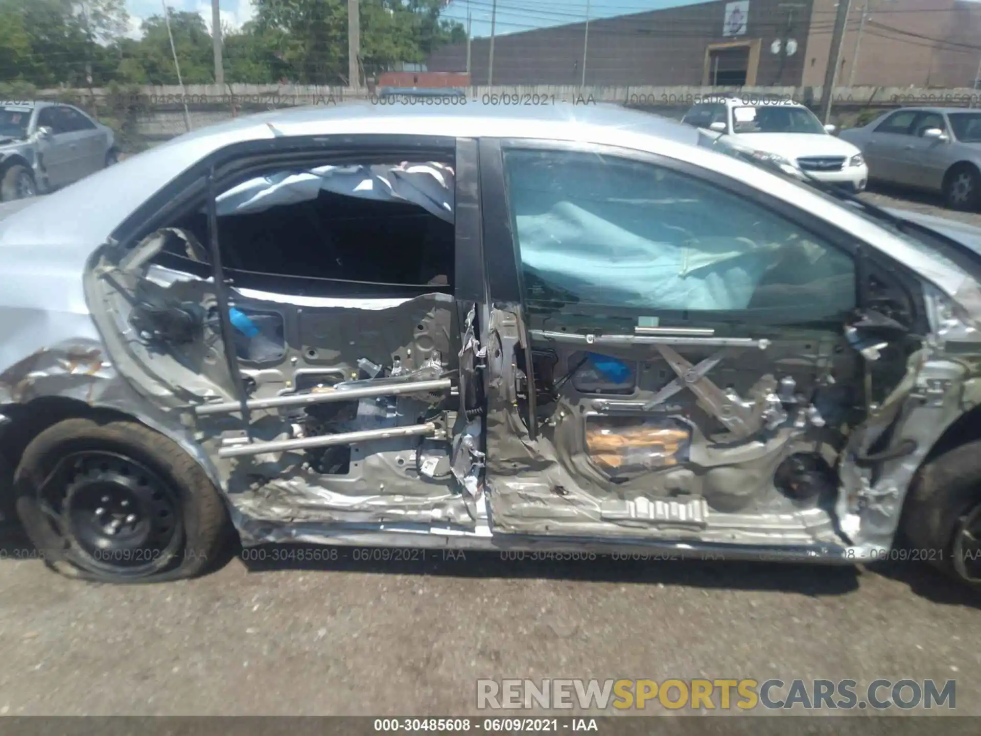 6 Photograph of a damaged car 2T1BURHE9KC234132 TOYOTA COROLLA 2019