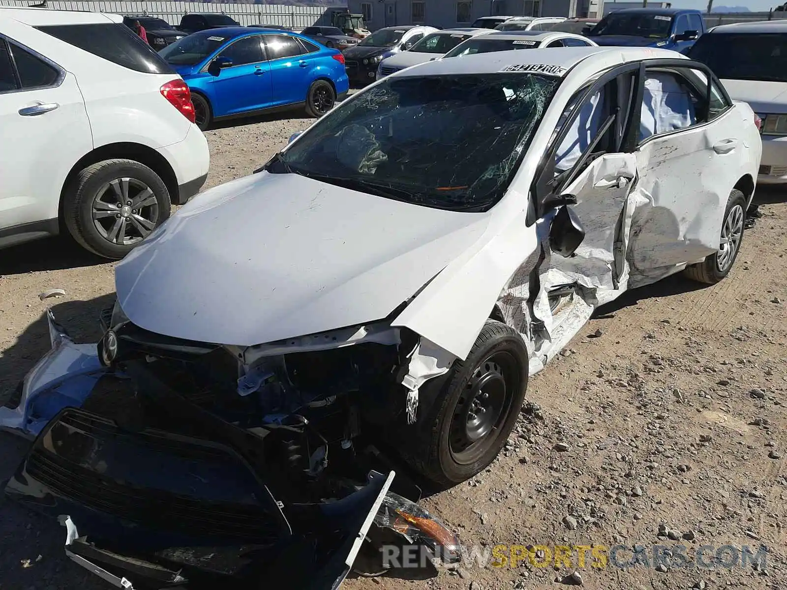 2 Фотография поврежденного автомобиля 2T1BURHE9KC234146 TOYOTA COROLLA 2019
