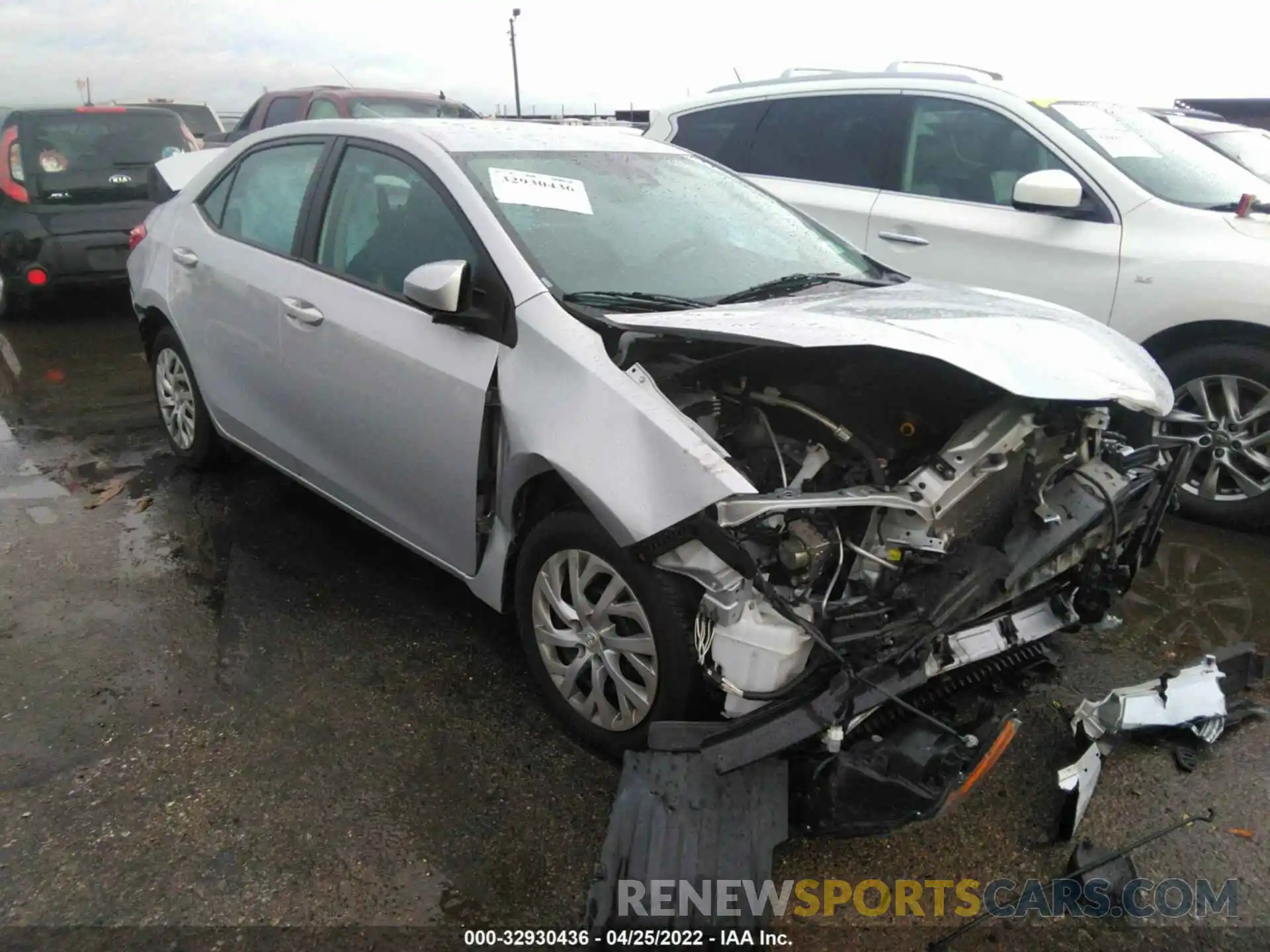 1 Photograph of a damaged car 2T1BURHE9KC234728 TOYOTA COROLLA 2019