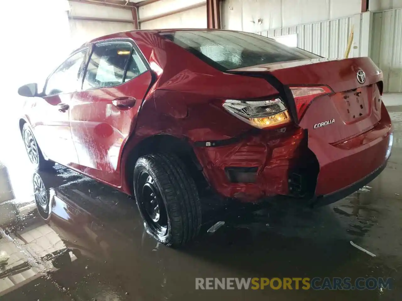 3 Photograph of a damaged car 2T1BURHE9KC236494 TOYOTA COROLLA 2019