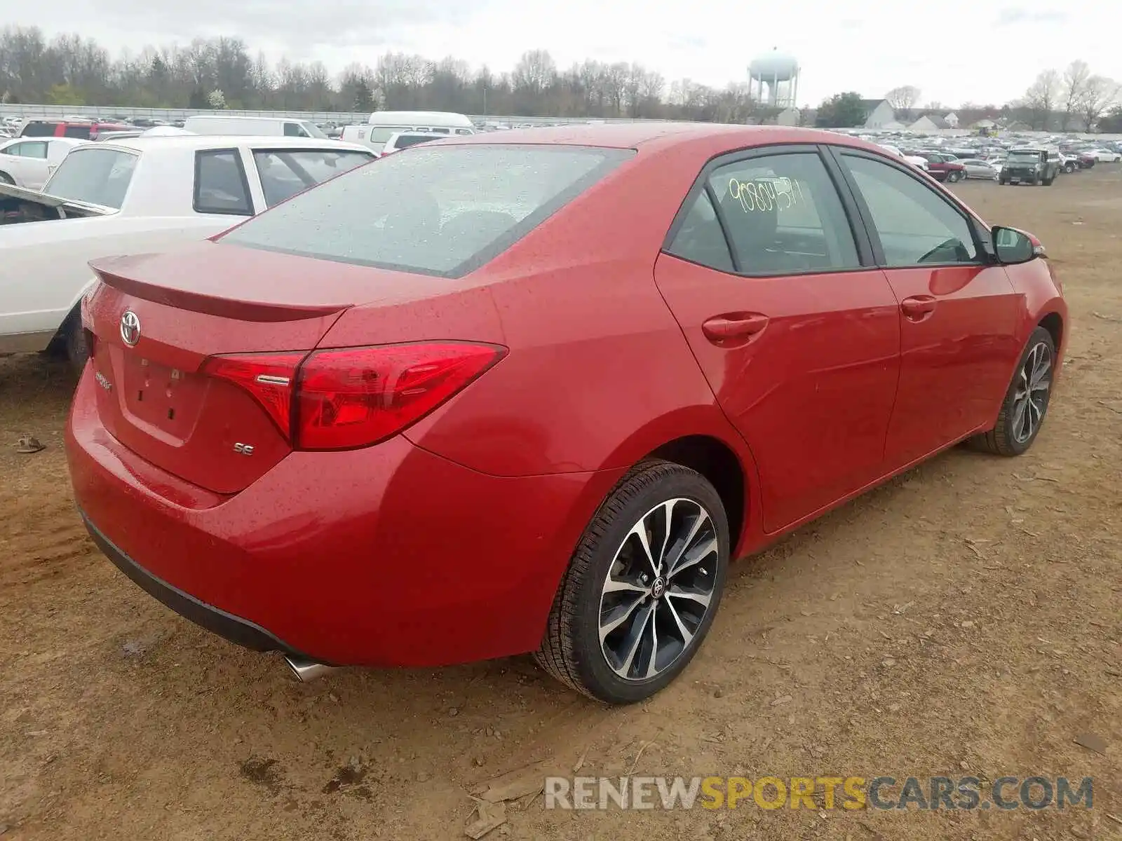 4 Photograph of a damaged car 2T1BURHE9KC236933 TOYOTA COROLLA 2019