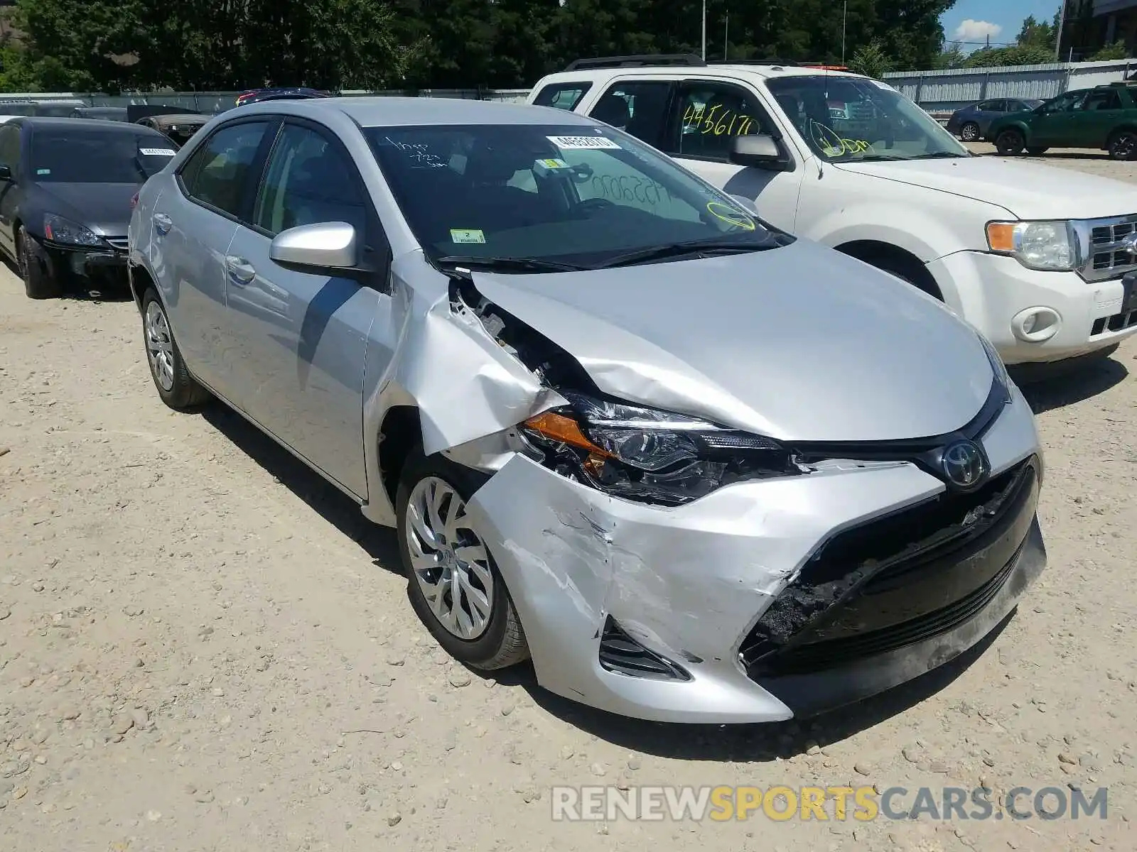 1 Photograph of a damaged car 2T1BURHE9KC237306 TOYOTA COROLLA 2019