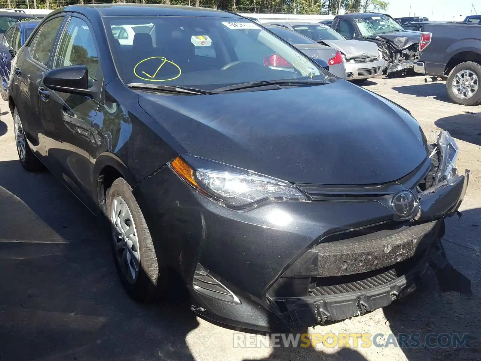 1 Photograph of a damaged car 2T1BURHE9KC237323 TOYOTA COROLLA 2019