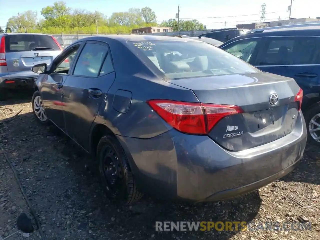 3 Photograph of a damaged car 2T1BURHE9KC238763 TOYOTA COROLLA 2019