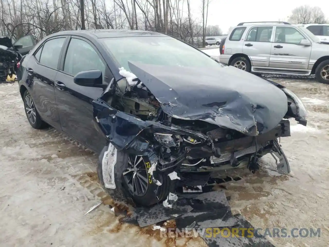 1 Photograph of a damaged car 2T1BURHE9KC239296 TOYOTA COROLLA 2019