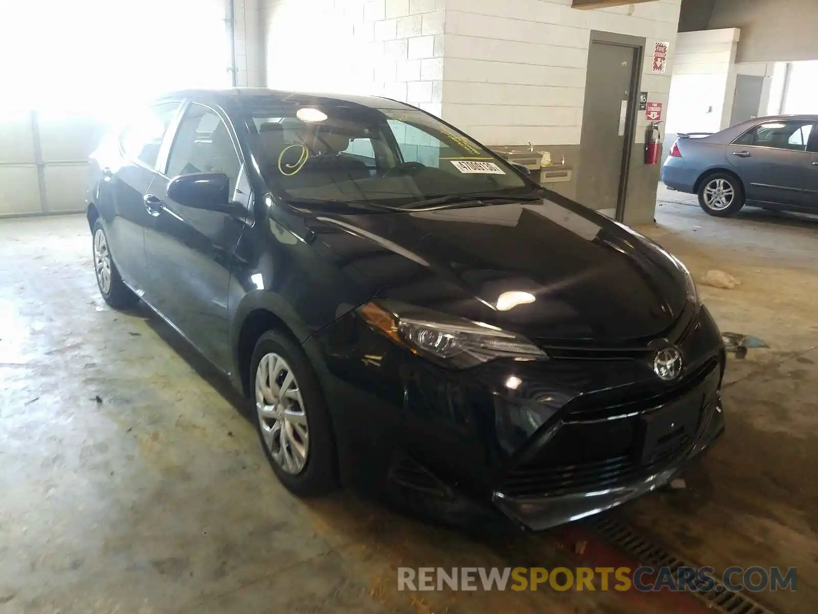 1 Photograph of a damaged car 2T1BURHE9KC239542 TOYOTA COROLLA 2019