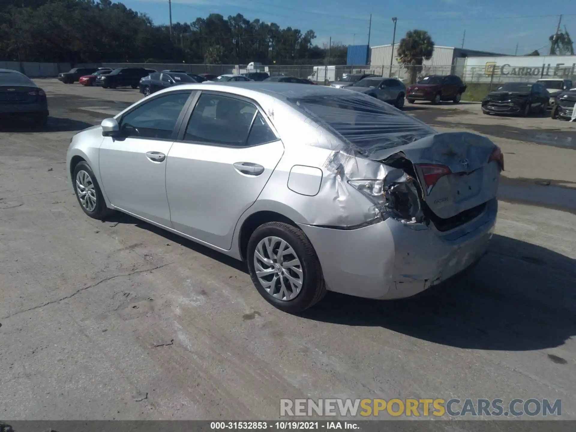 3 Photograph of a damaged car 2T1BURHE9KC240304 TOYOTA COROLLA 2019