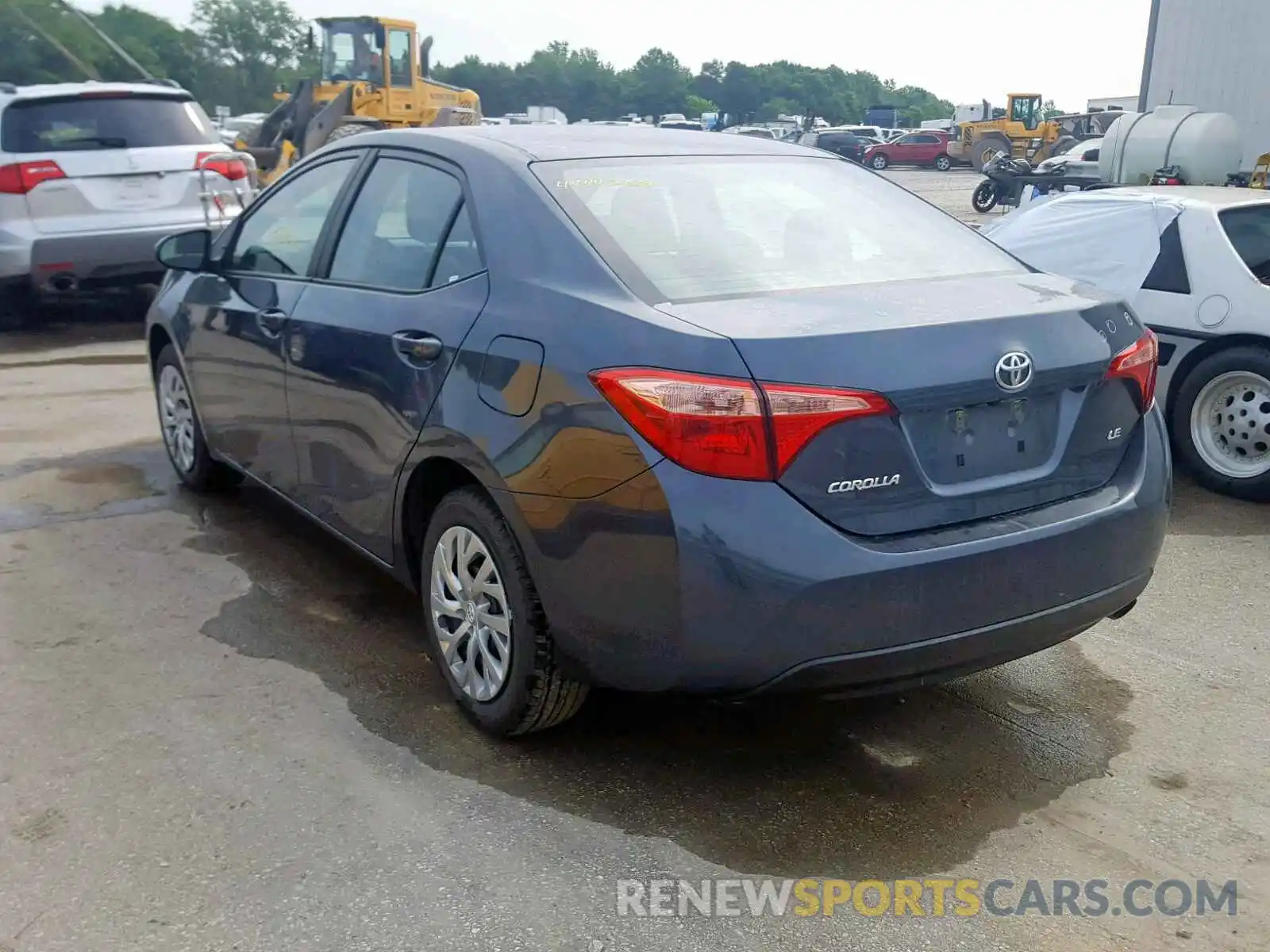 3 Photograph of a damaged car 2T1BURHE9KC240531 TOYOTA COROLLA 2019