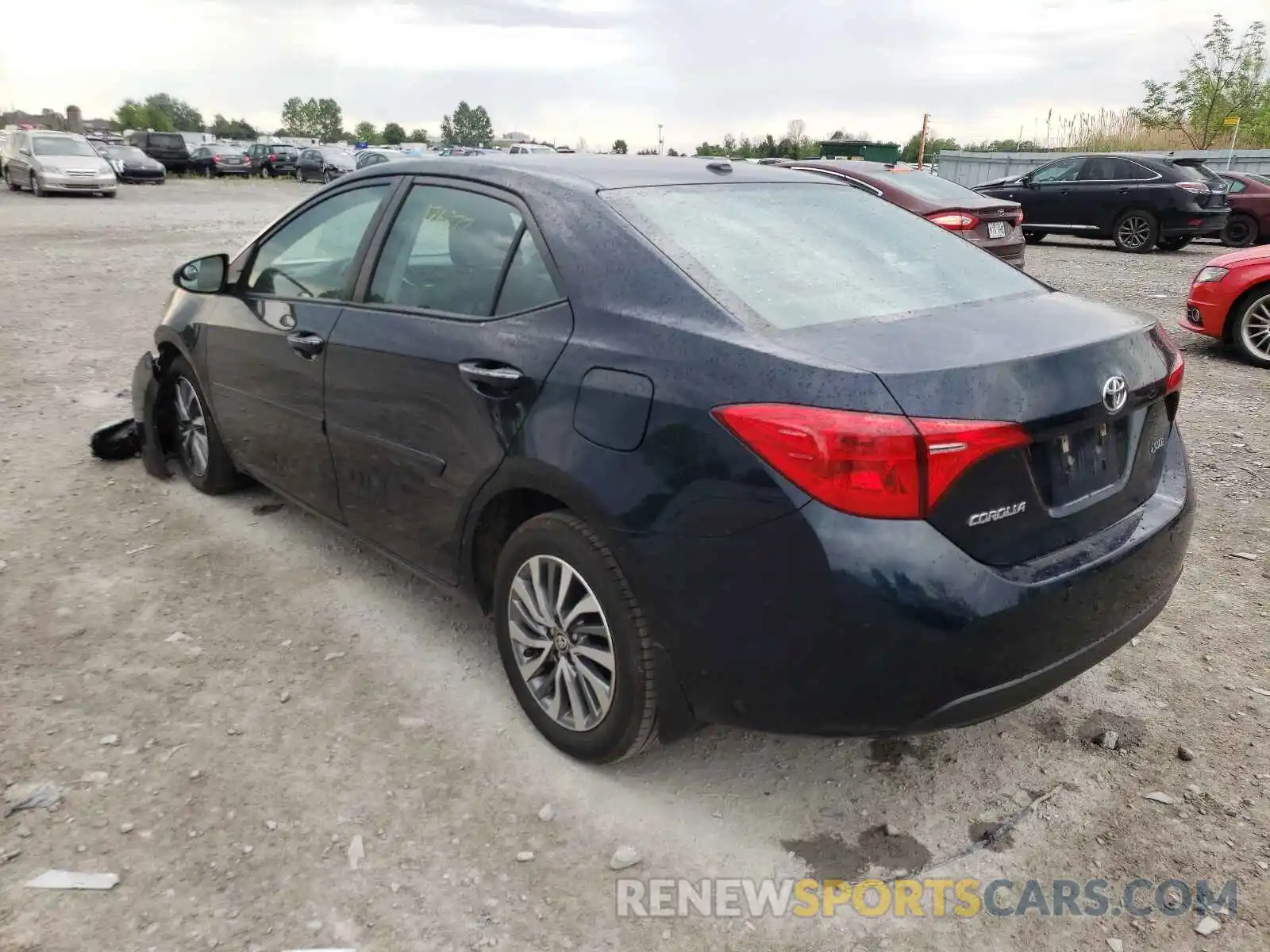 3 Photograph of a damaged car 2T1BURHE9KC242070 TOYOTA COROLLA 2019