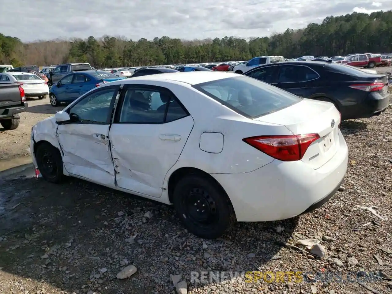 3 Photograph of a damaged car 2T1BURHE9KC242974 TOYOTA COROLLA 2019