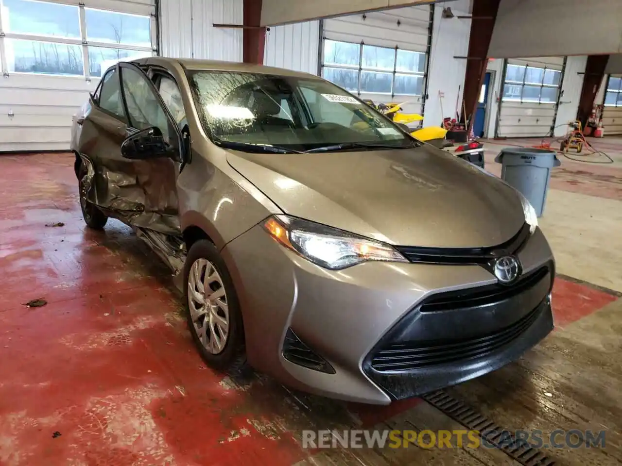 1 Photograph of a damaged car 2T1BURHE9KC243140 TOYOTA COROLLA 2019