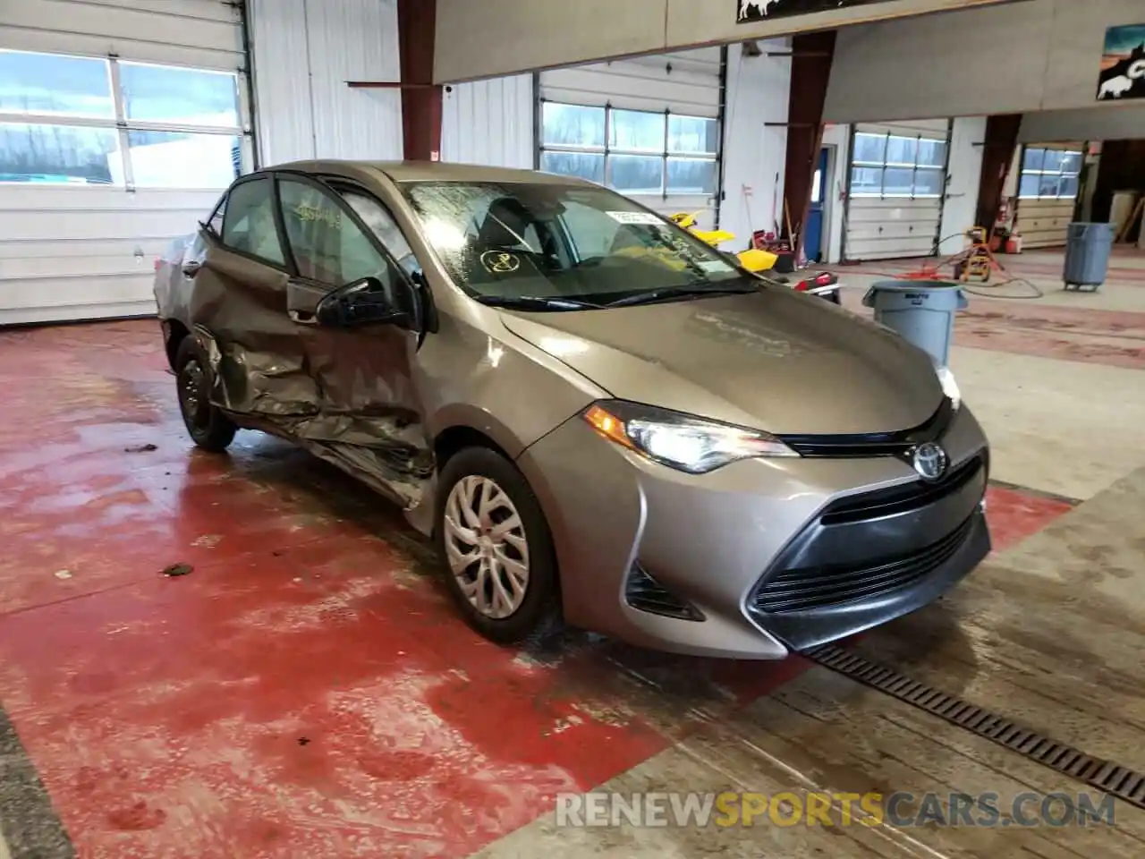 9 Photograph of a damaged car 2T1BURHE9KC243140 TOYOTA COROLLA 2019