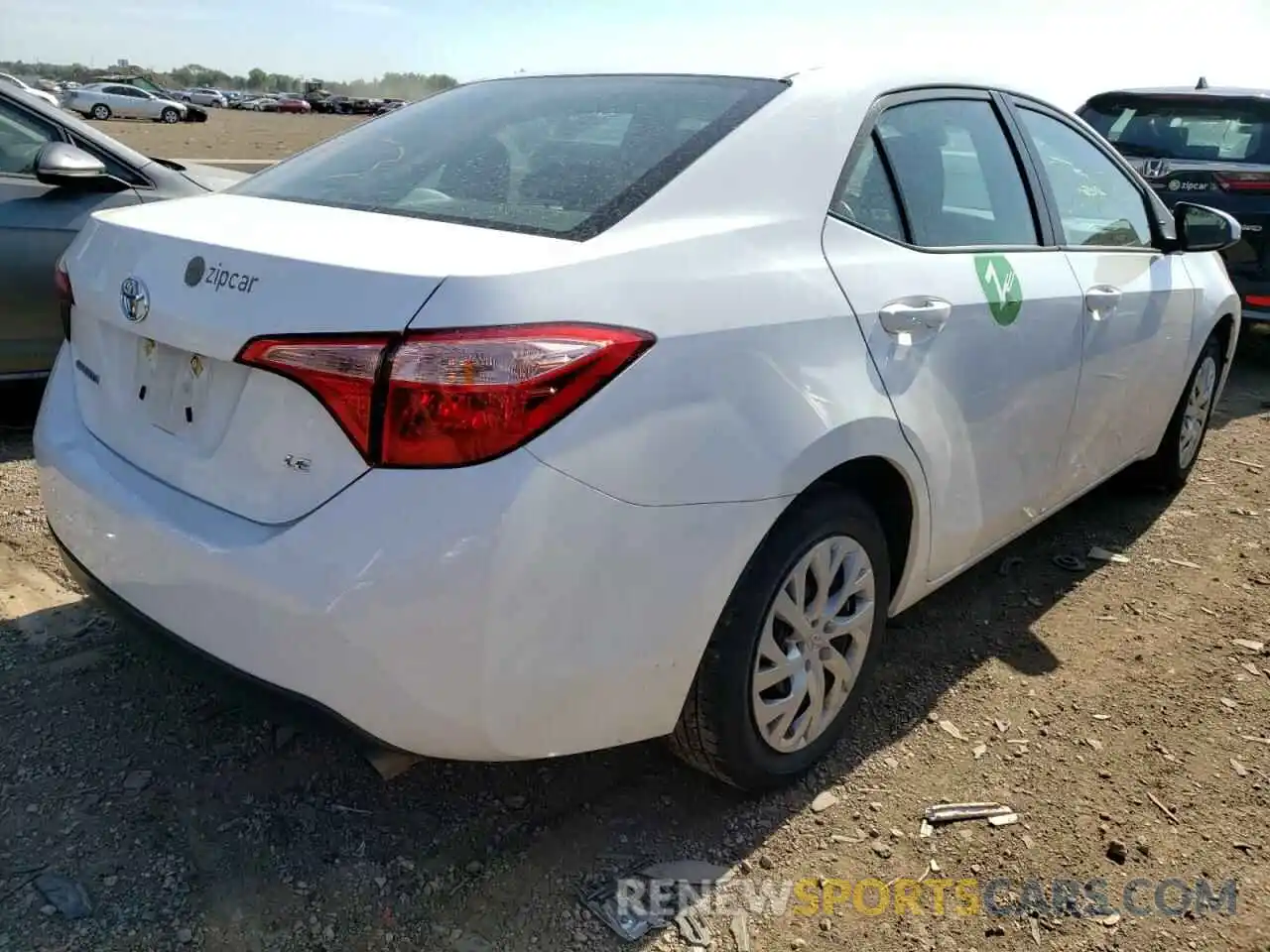 4 Photograph of a damaged car 2T1BURHE9KC243476 TOYOTA COROLLA 2019