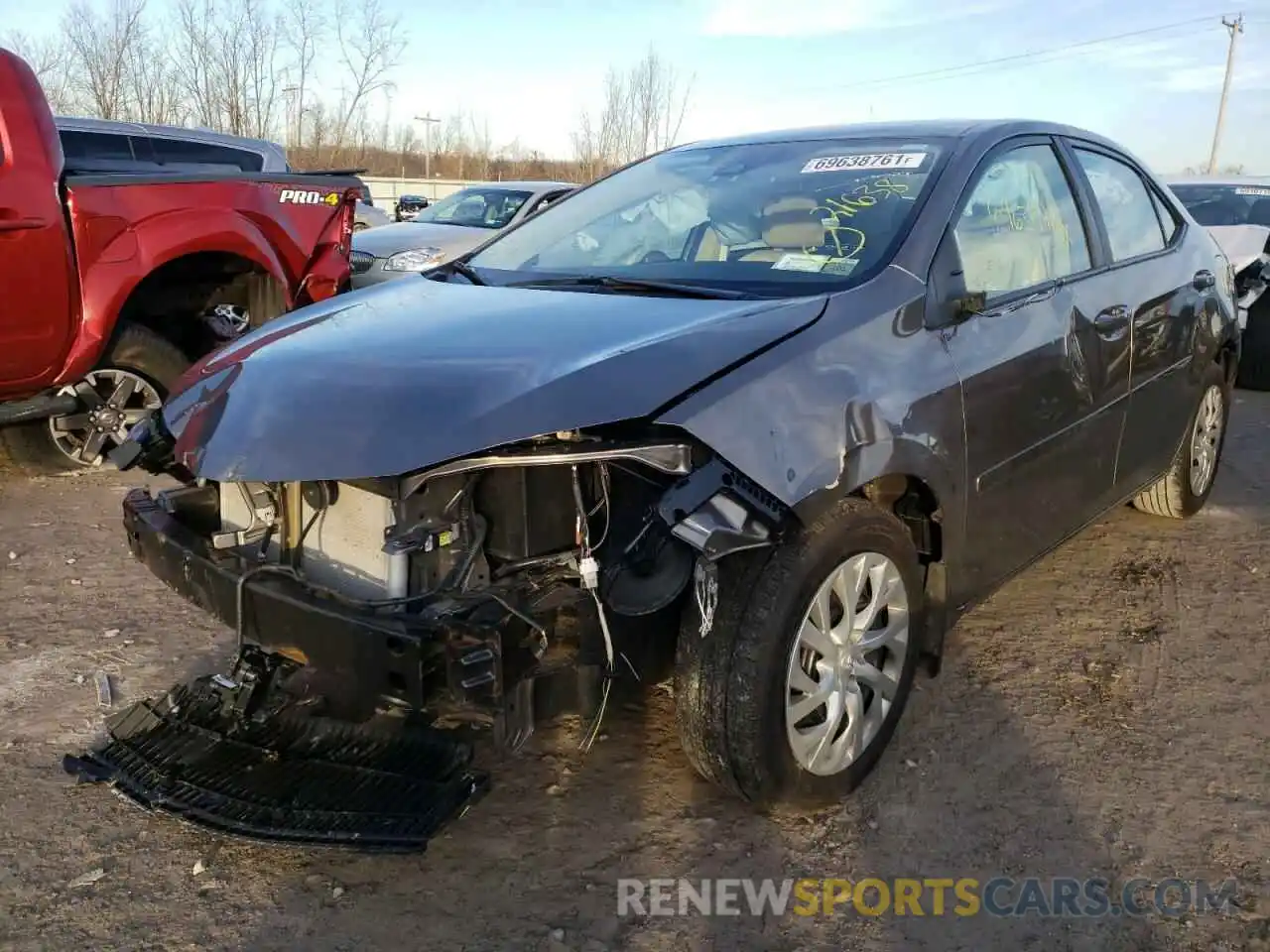 2 Photograph of a damaged car 2T1BURHE9KC243669 TOYOTA COROLLA 2019