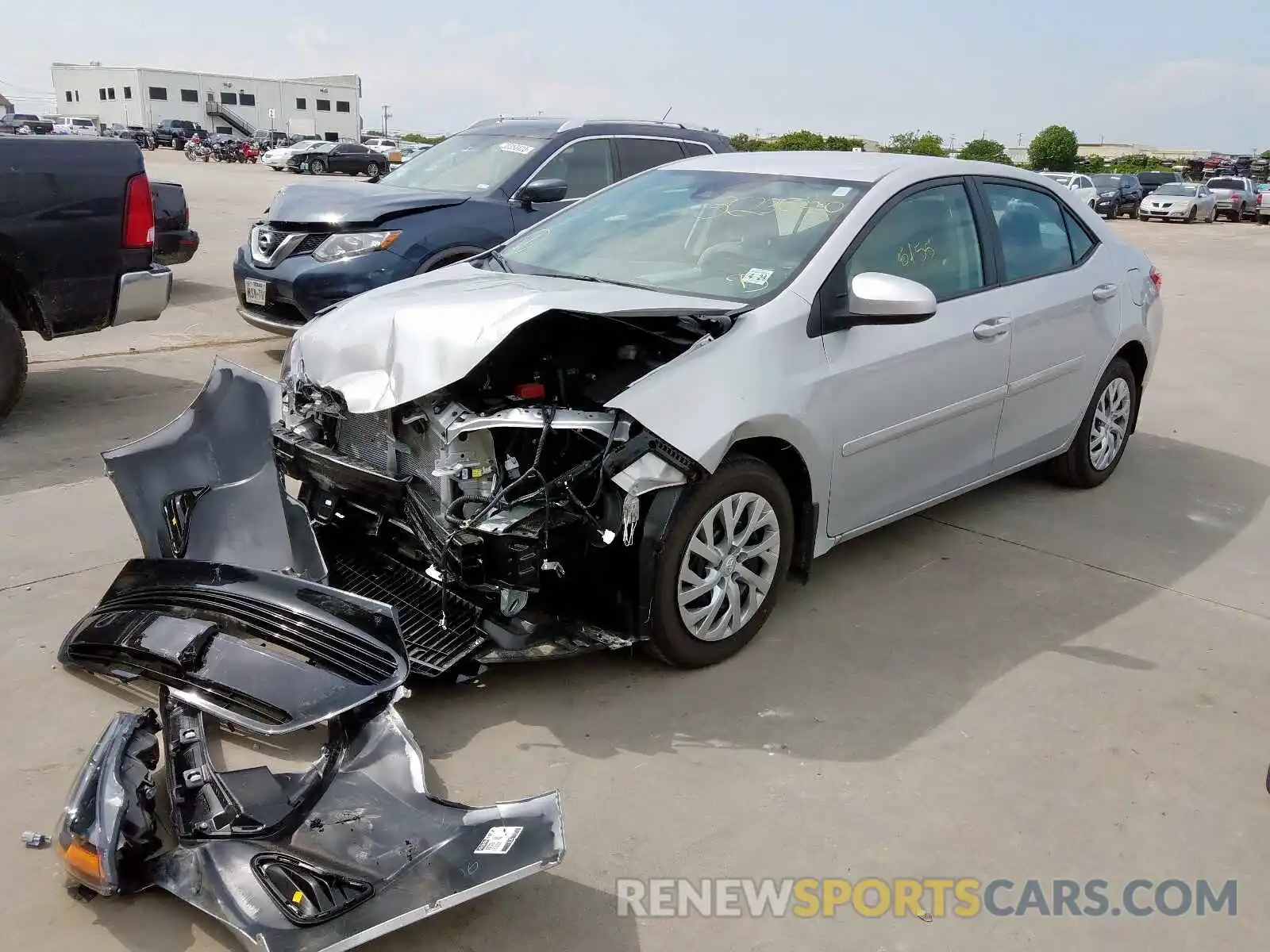 2 Photograph of a damaged car 2T1BURHE9KC245471 TOYOTA COROLLA 2019