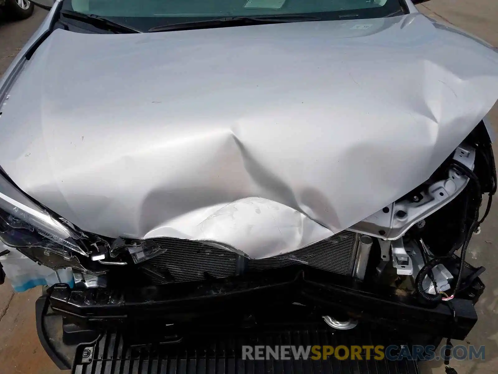 7 Photograph of a damaged car 2T1BURHE9KC245471 TOYOTA COROLLA 2019