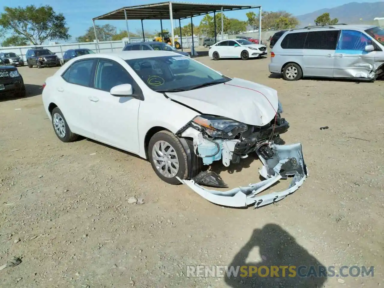 1 Photograph of a damaged car 2T1BURHE9KC245938 TOYOTA COROLLA 2019