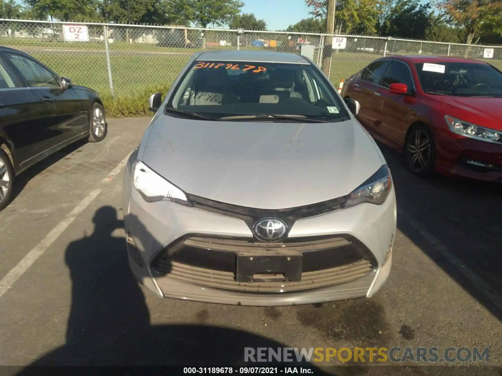 6 Photograph of a damaged car 2T1BURHE9KC246328 TOYOTA COROLLA 2019