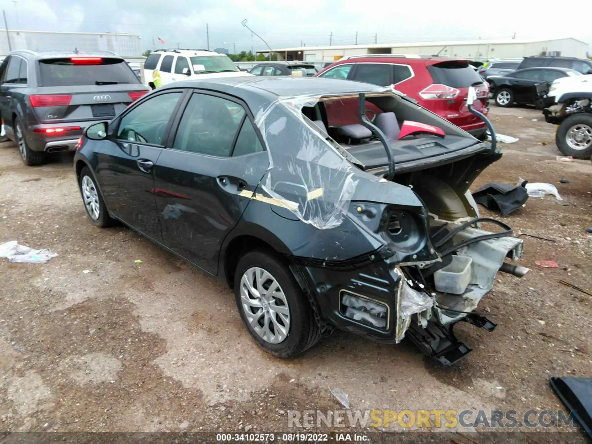 3 Photograph of a damaged car 2T1BURHEXKC125601 TOYOTA COROLLA 2019