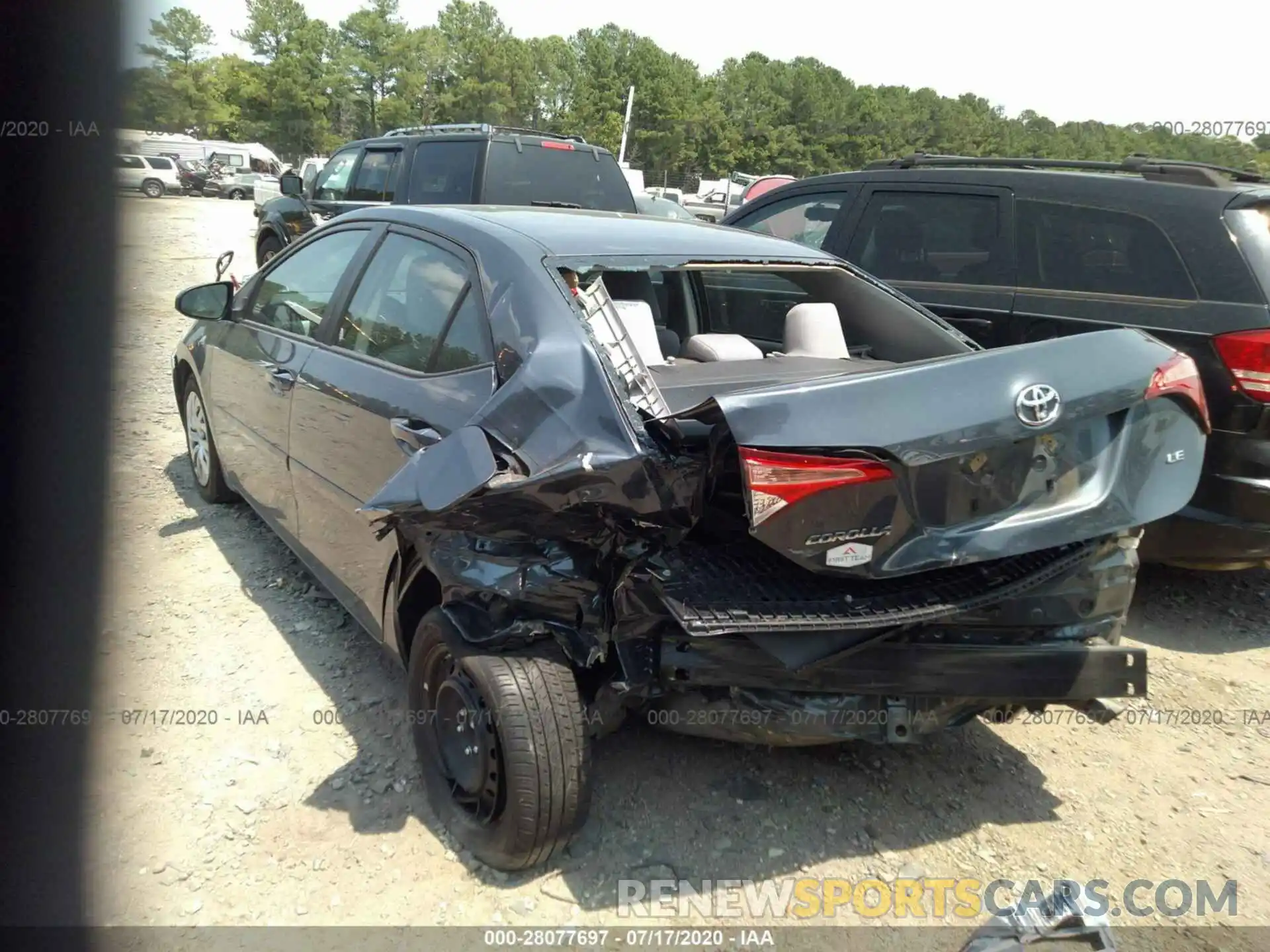 3 Photograph of a damaged car 2T1BURHEXKC126828 TOYOTA COROLLA 2019