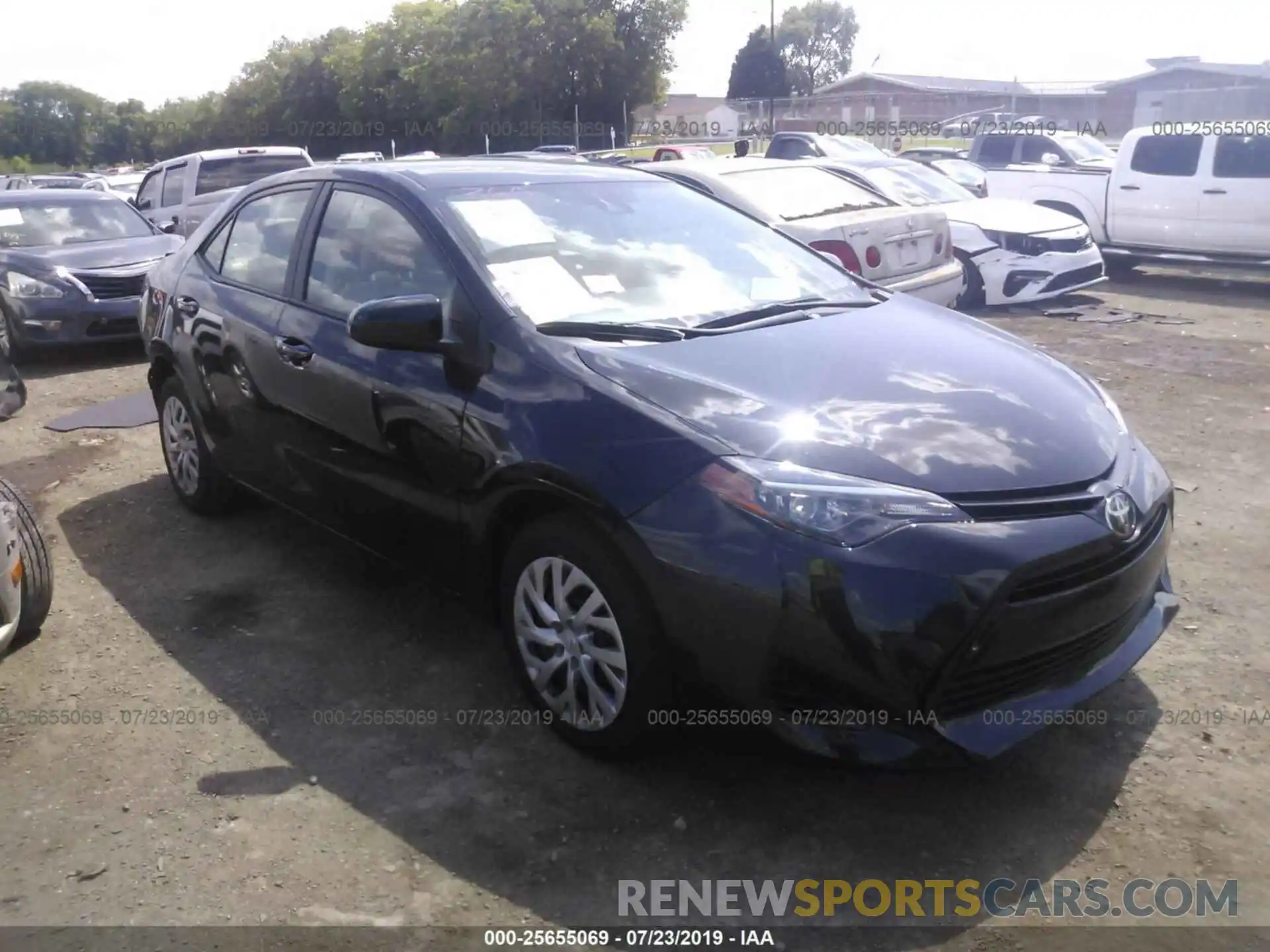 1 Photograph of a damaged car 2T1BURHEXKC129647 TOYOTA COROLLA 2019