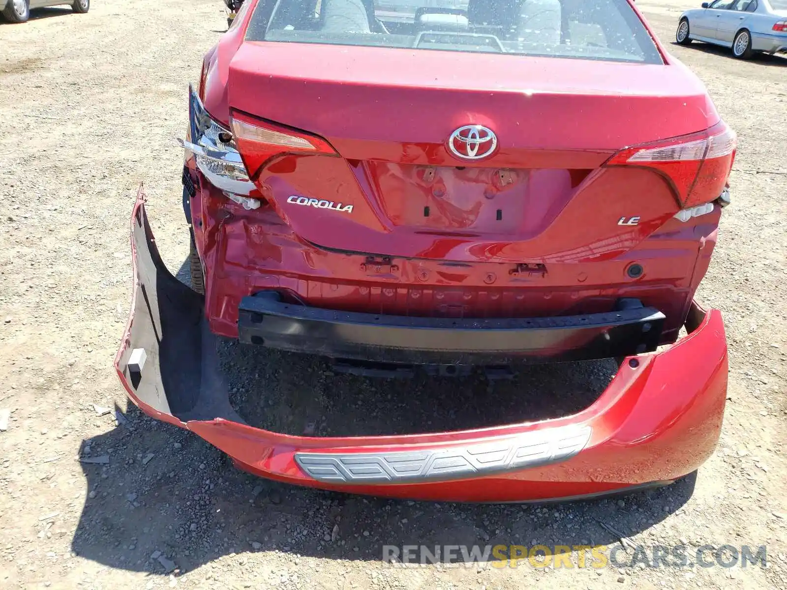 9 Photograph of a damaged car 2T1BURHEXKC129759 TOYOTA COROLLA 2019