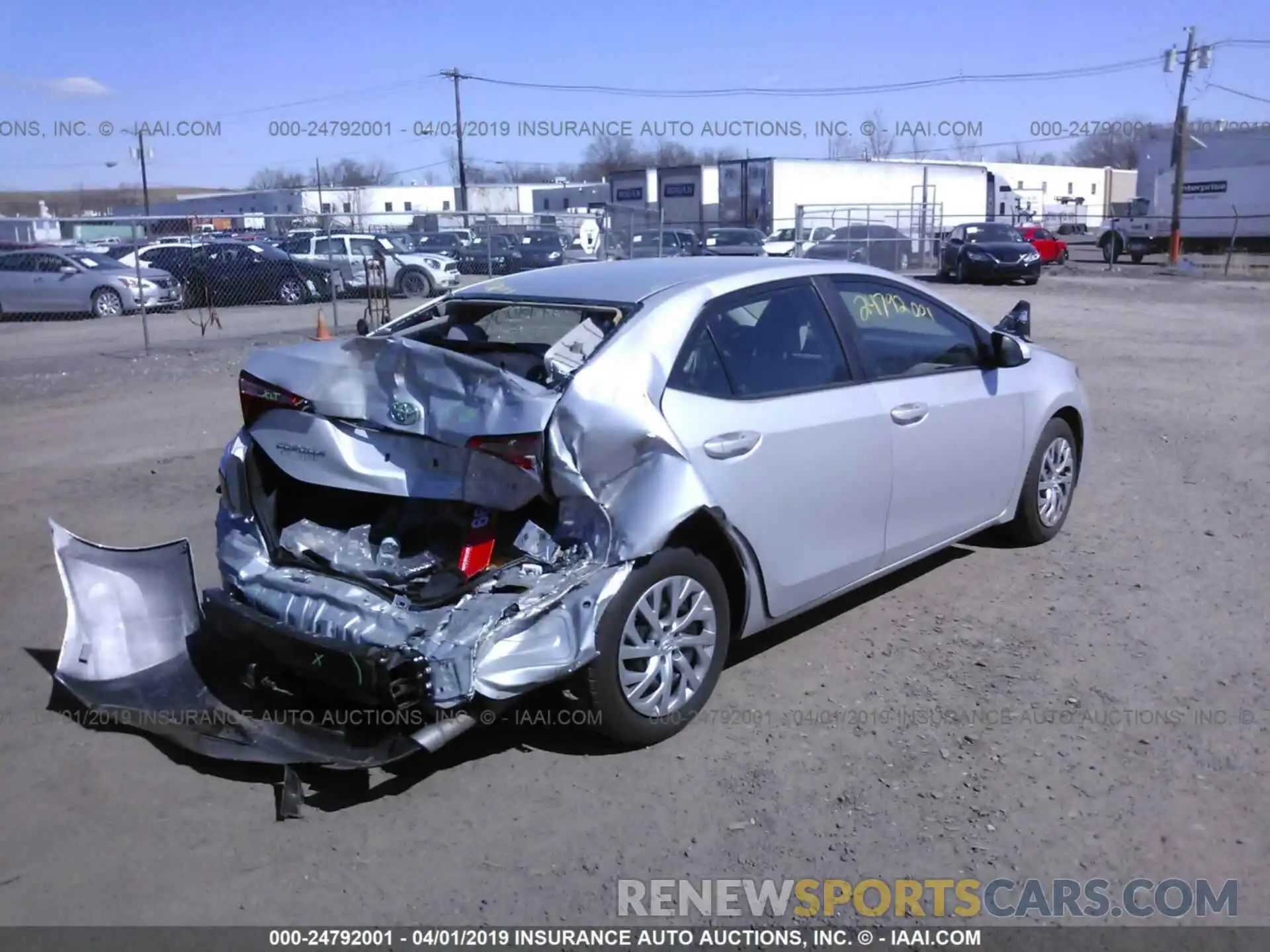 4 Photograph of a damaged car 2T1BURHEXKC130152 TOYOTA COROLLA 2019