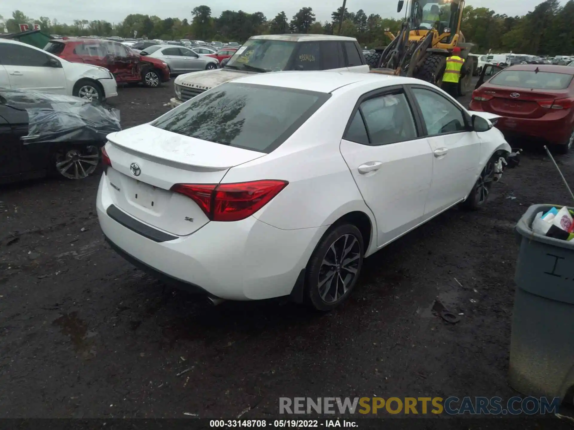 4 Photograph of a damaged car 2T1BURHEXKC130197 TOYOTA COROLLA 2019