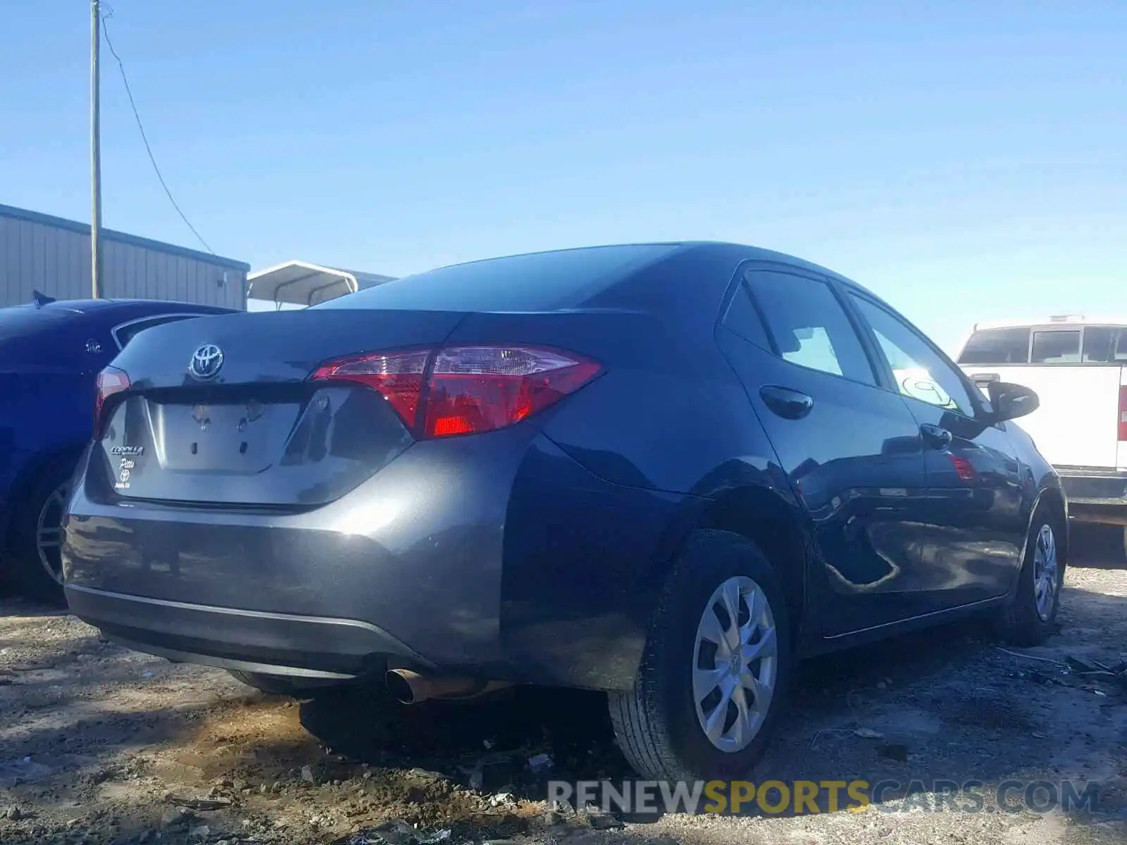 4 Photograph of a damaged car 2T1BURHEXKC130281 TOYOTA COROLLA 2019