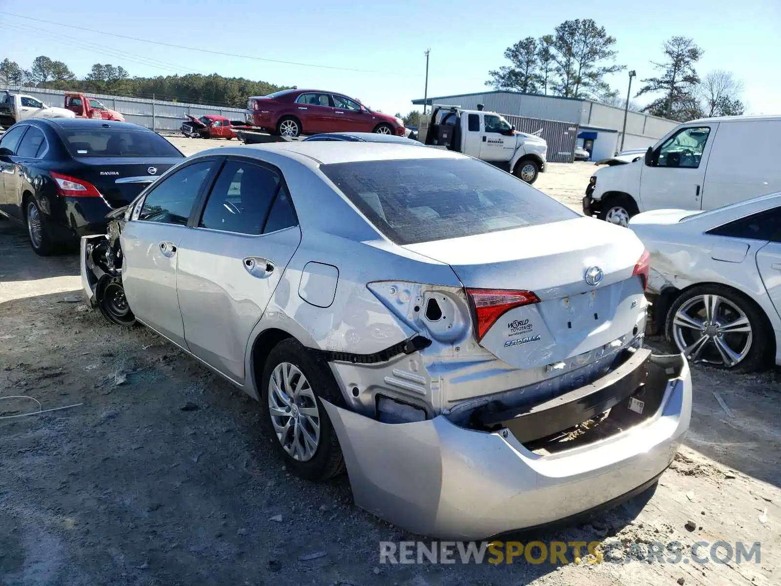 3 Photograph of a damaged car 2T1BURHEXKC131401 TOYOTA COROLLA 2019