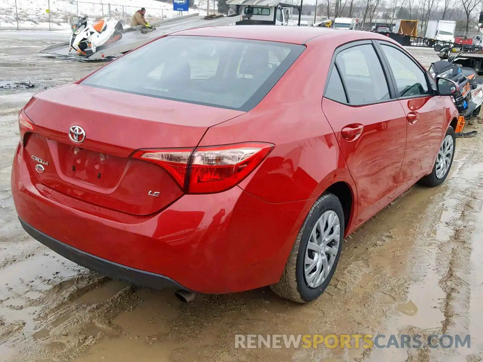 4 Photograph of a damaged car 2T1BURHEXKC131480 TOYOTA COROLLA 2019