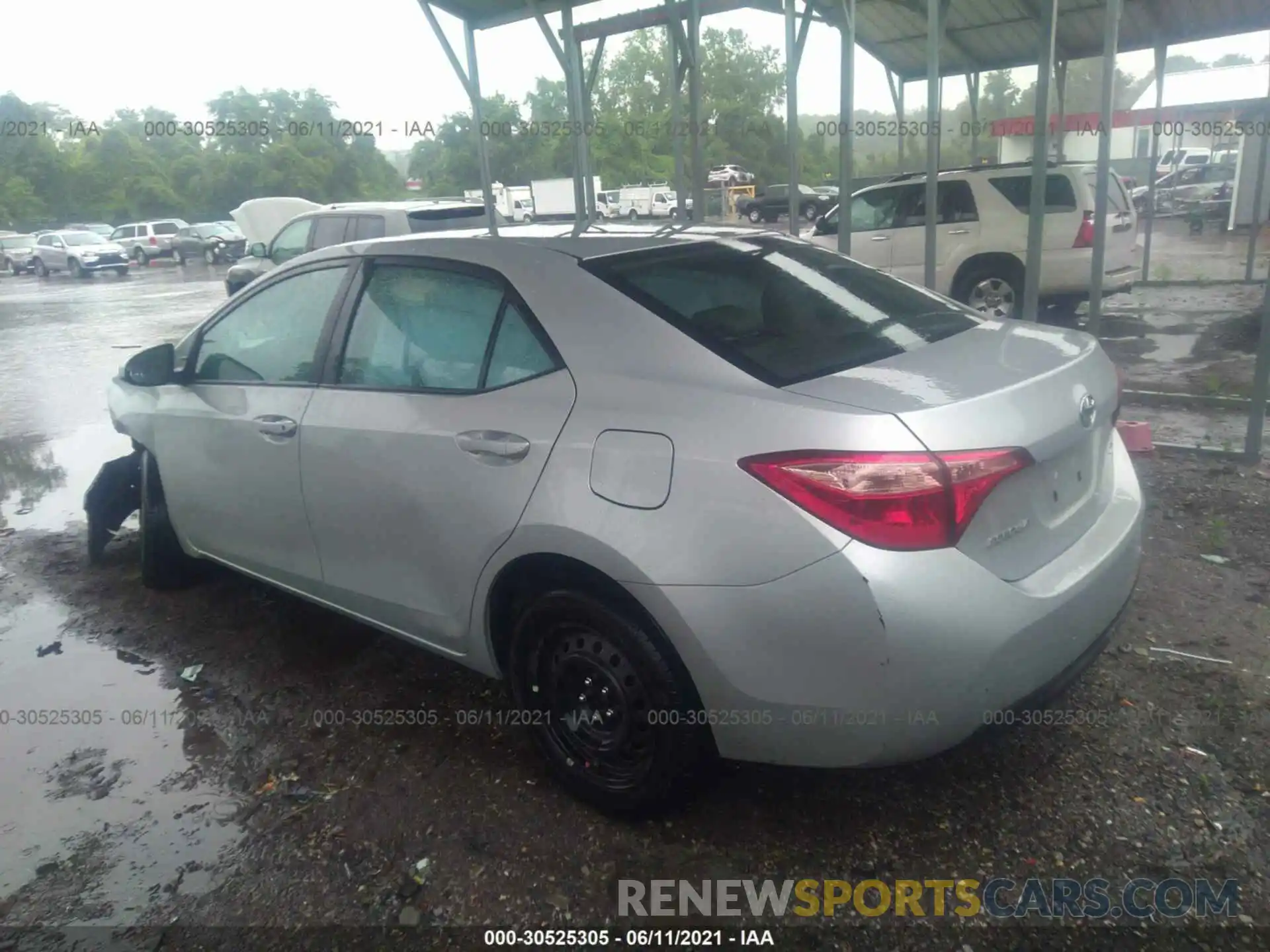 3 Photograph of a damaged car 2T1BURHEXKC131866 TOYOTA COROLLA 2019