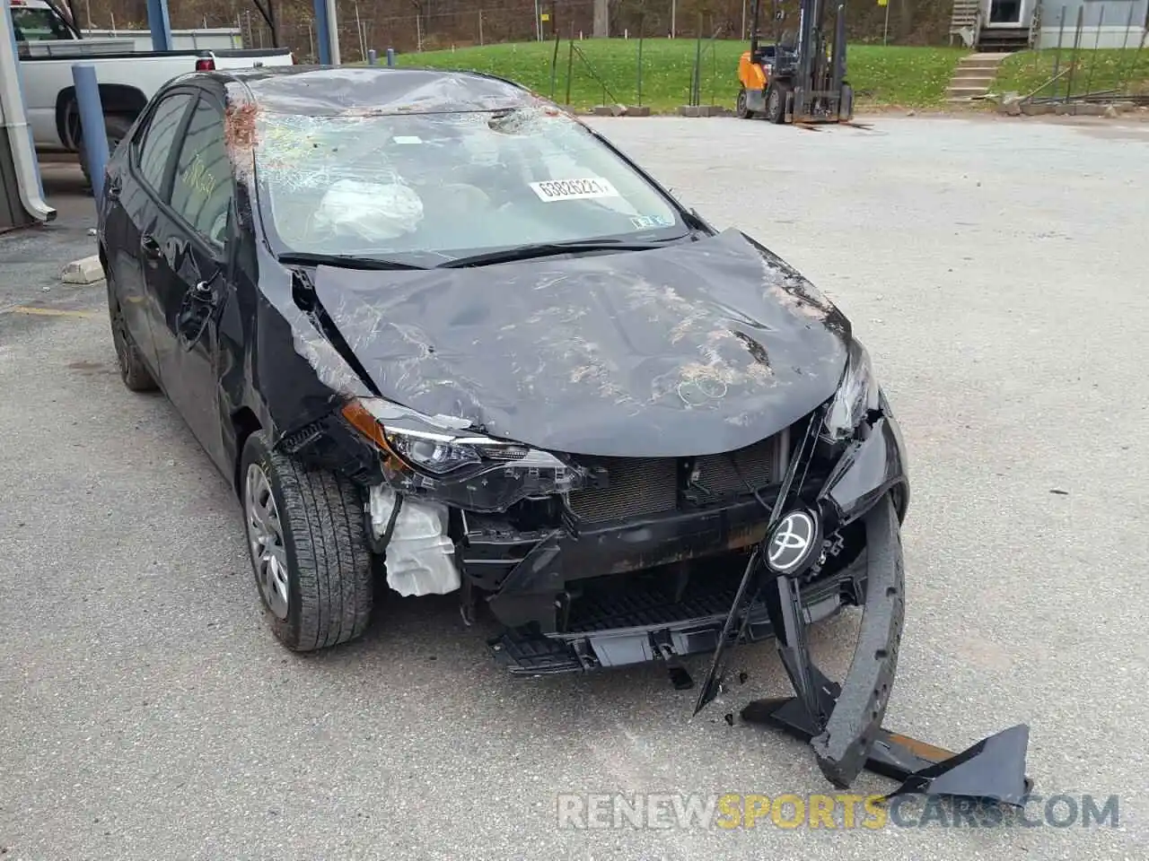 1 Photograph of a damaged car 2T1BURHEXKC133388 TOYOTA COROLLA 2019