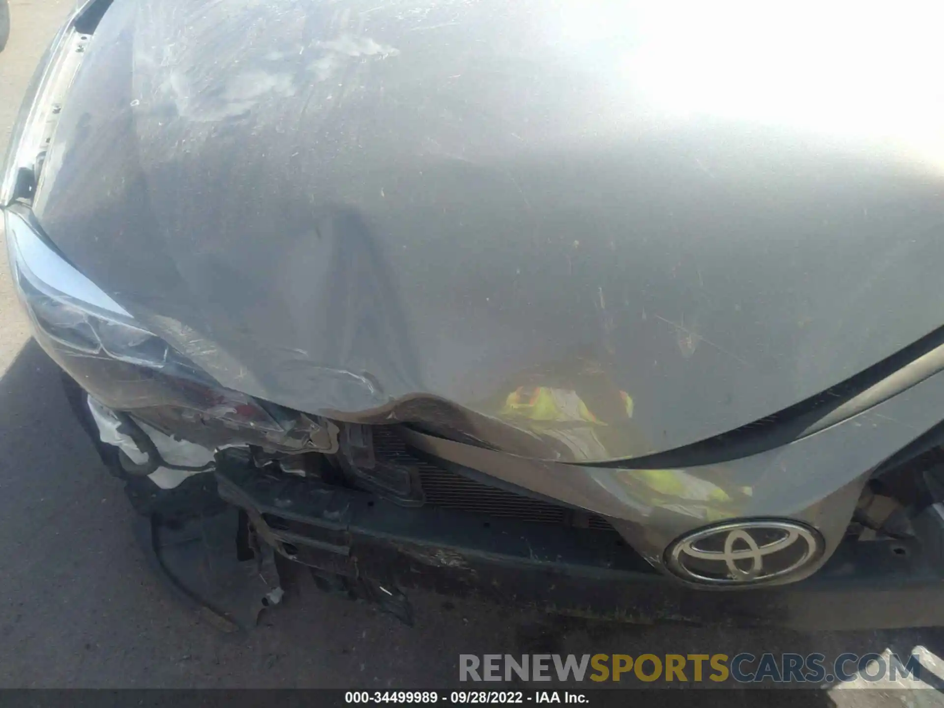 10 Photograph of a damaged car 2T1BURHEXKC133455 TOYOTA COROLLA 2019