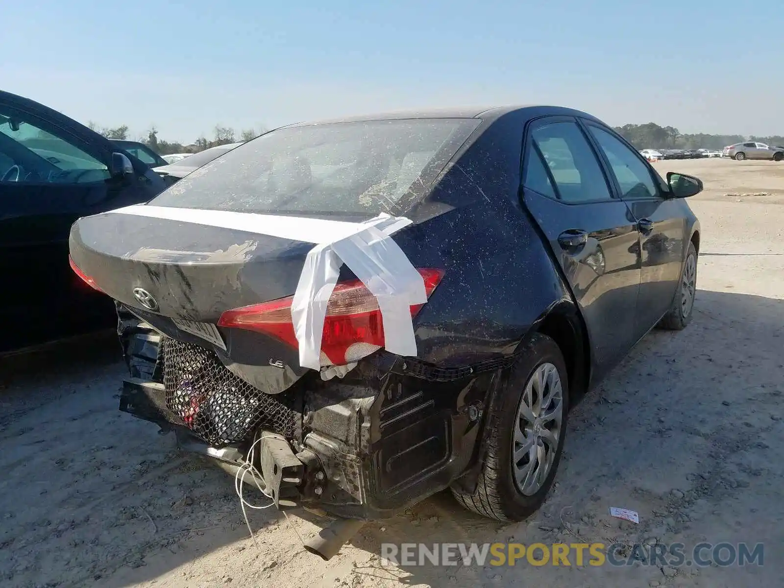 4 Photograph of a damaged car 2T1BURHEXKC134055 TOYOTA COROLLA 2019