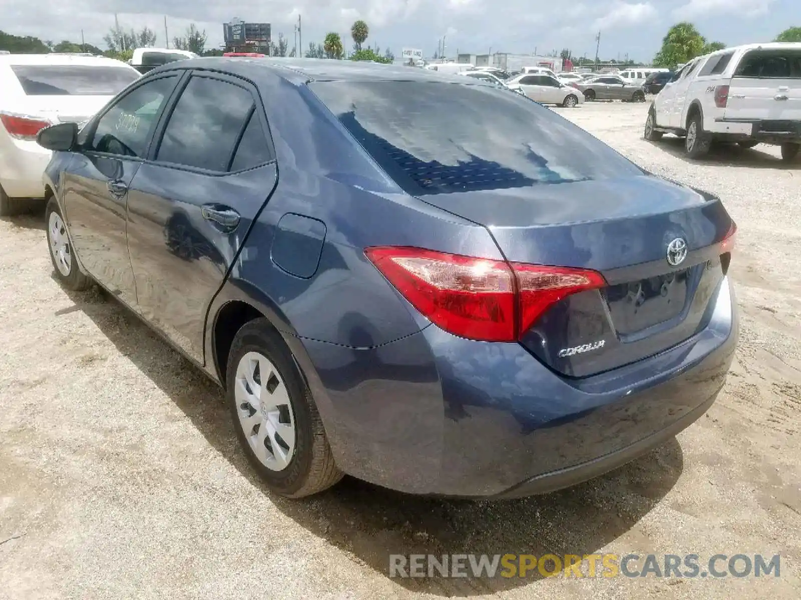 3 Photograph of a damaged car 2T1BURHEXKC134962 TOYOTA COROLLA 2019