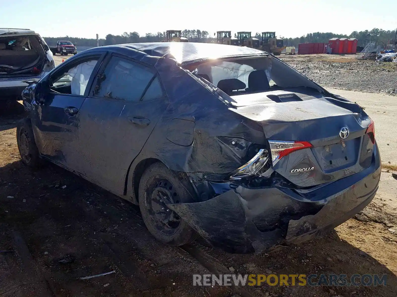 3 Photograph of a damaged car 2T1BURHEXKC137425 TOYOTA COROLLA 2019