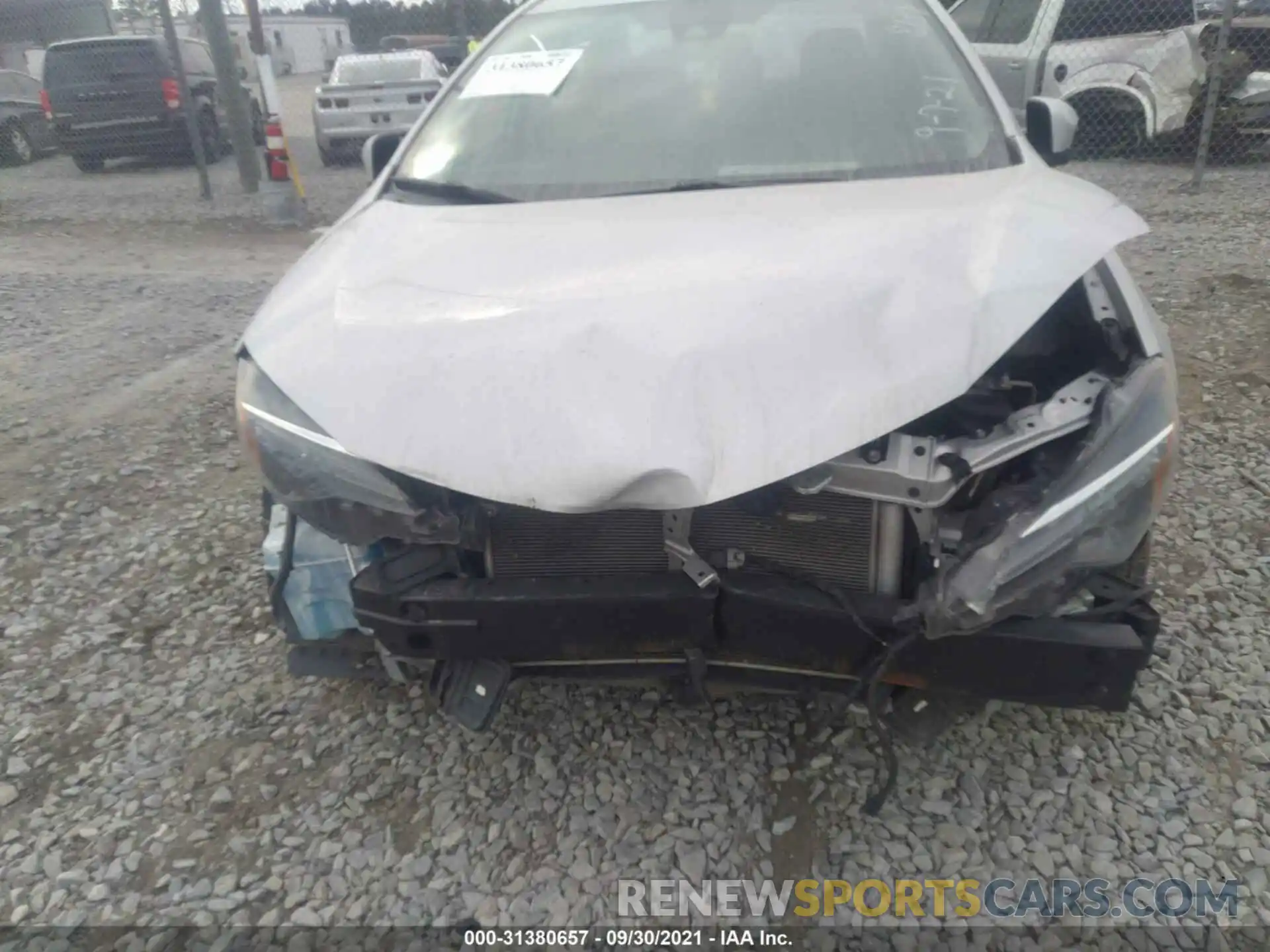 6 Photograph of a damaged car 2T1BURHEXKC138137 TOYOTA COROLLA 2019