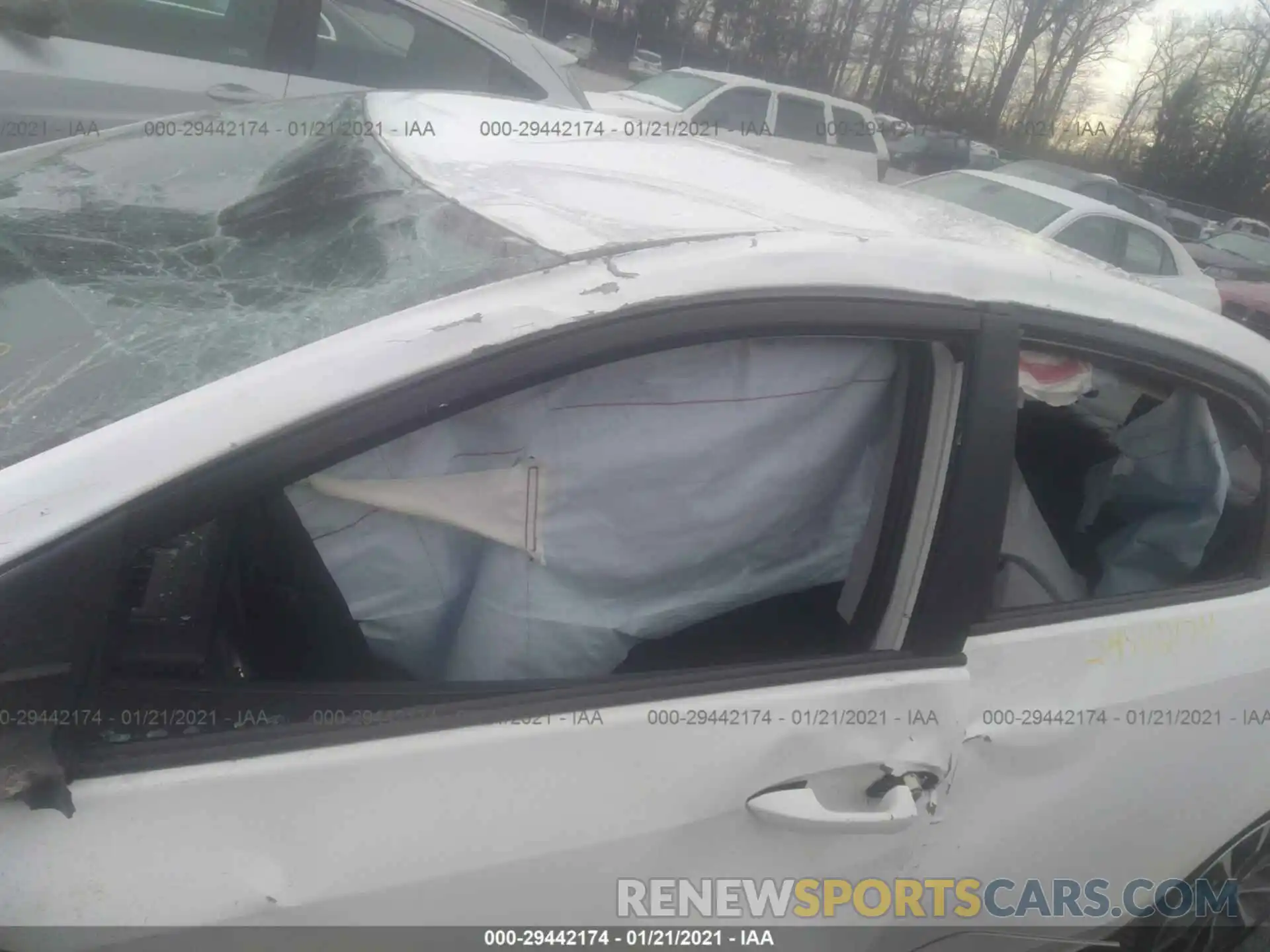 6 Photograph of a damaged car 2T1BURHEXKC138218 TOYOTA COROLLA 2019