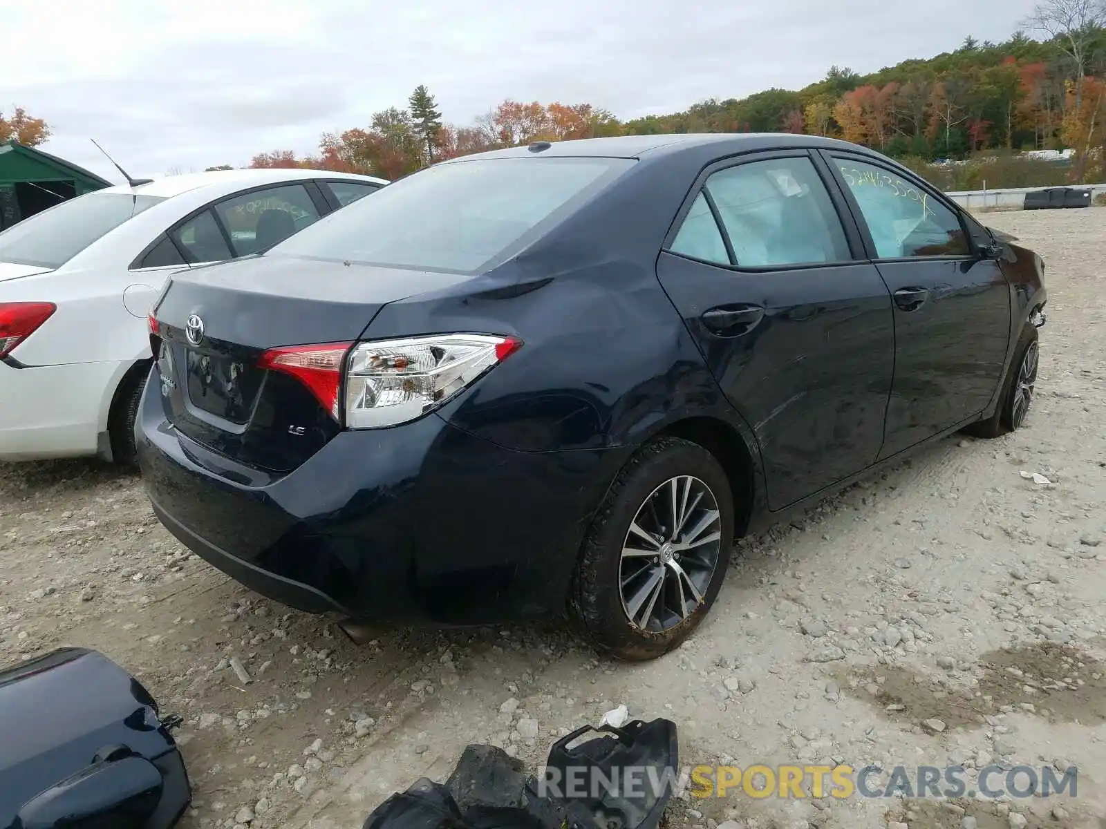 4 Photograph of a damaged car 2T1BURHEXKC138669 TOYOTA COROLLA 2019