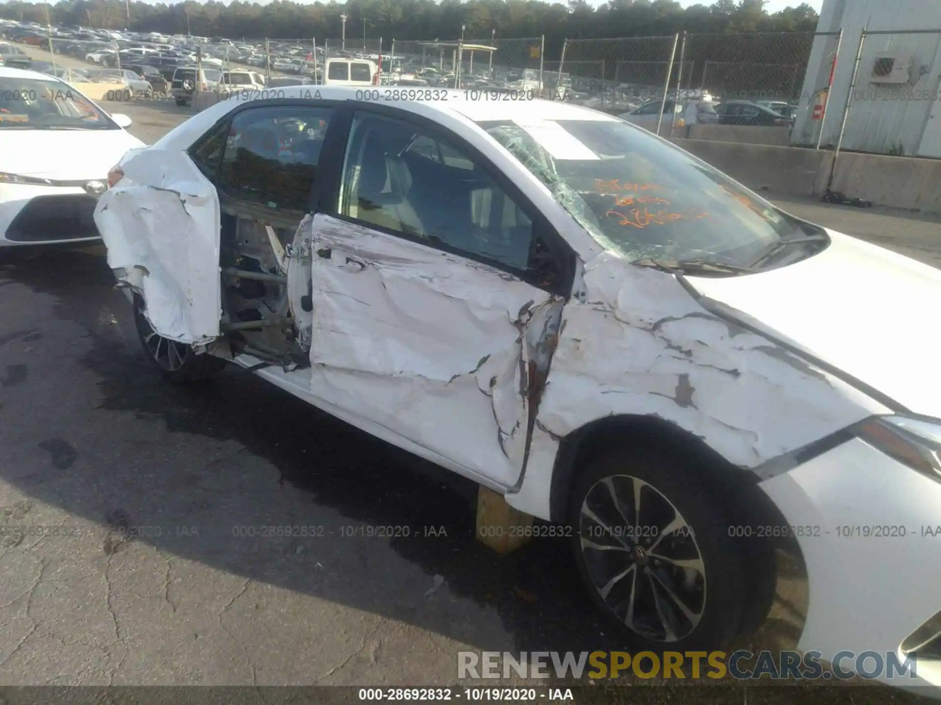 6 Photograph of a damaged car 2T1BURHEXKC138672 TOYOTA COROLLA 2019