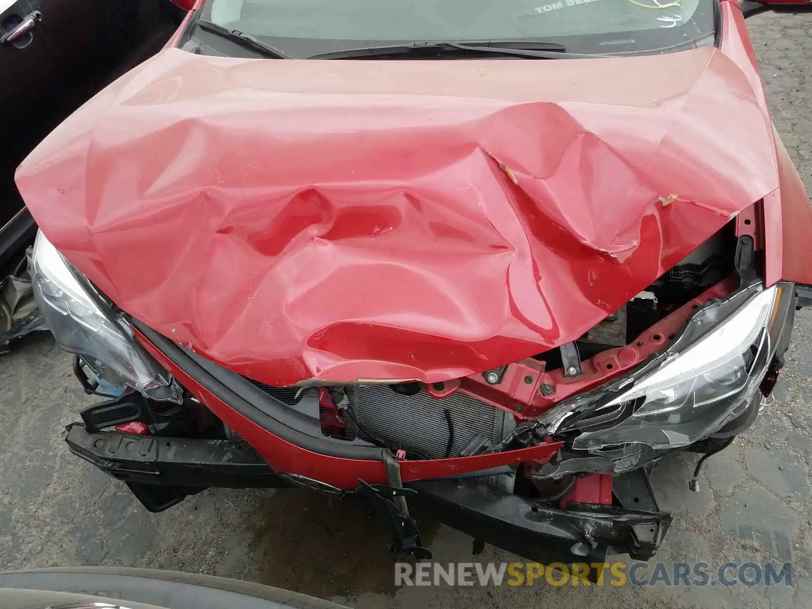 7 Photograph of a damaged car 2T1BURHEXKC138770 TOYOTA COROLLA 2019